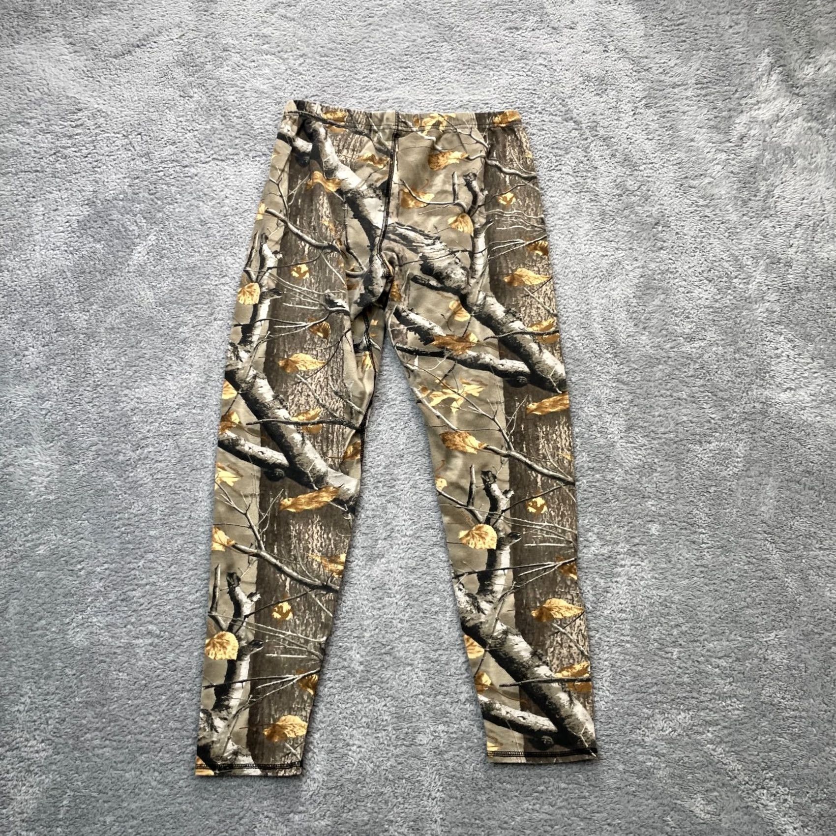 Vintage Legendary Whitetails Leggings Womens XL Camo Real Tree Stretch Hunting Ankle Skinny 28in Inseam Gym & Training, Walking, Activewear, Easy Care Womens Size 26" / US 2 / IT 38 - 2 Thumbnail