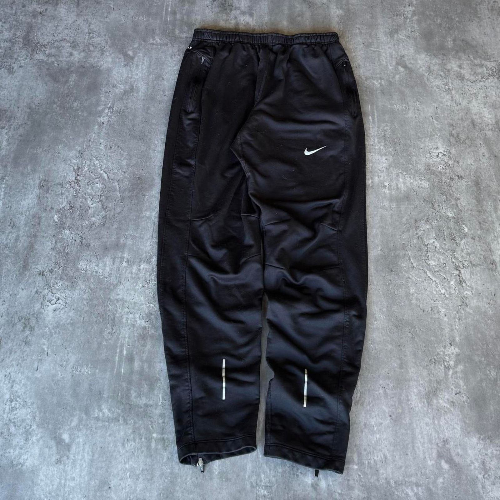 Nike × Nike ACG Nike Running Black Athletic Sweatpants Size US 29 - 1 Thumbnail