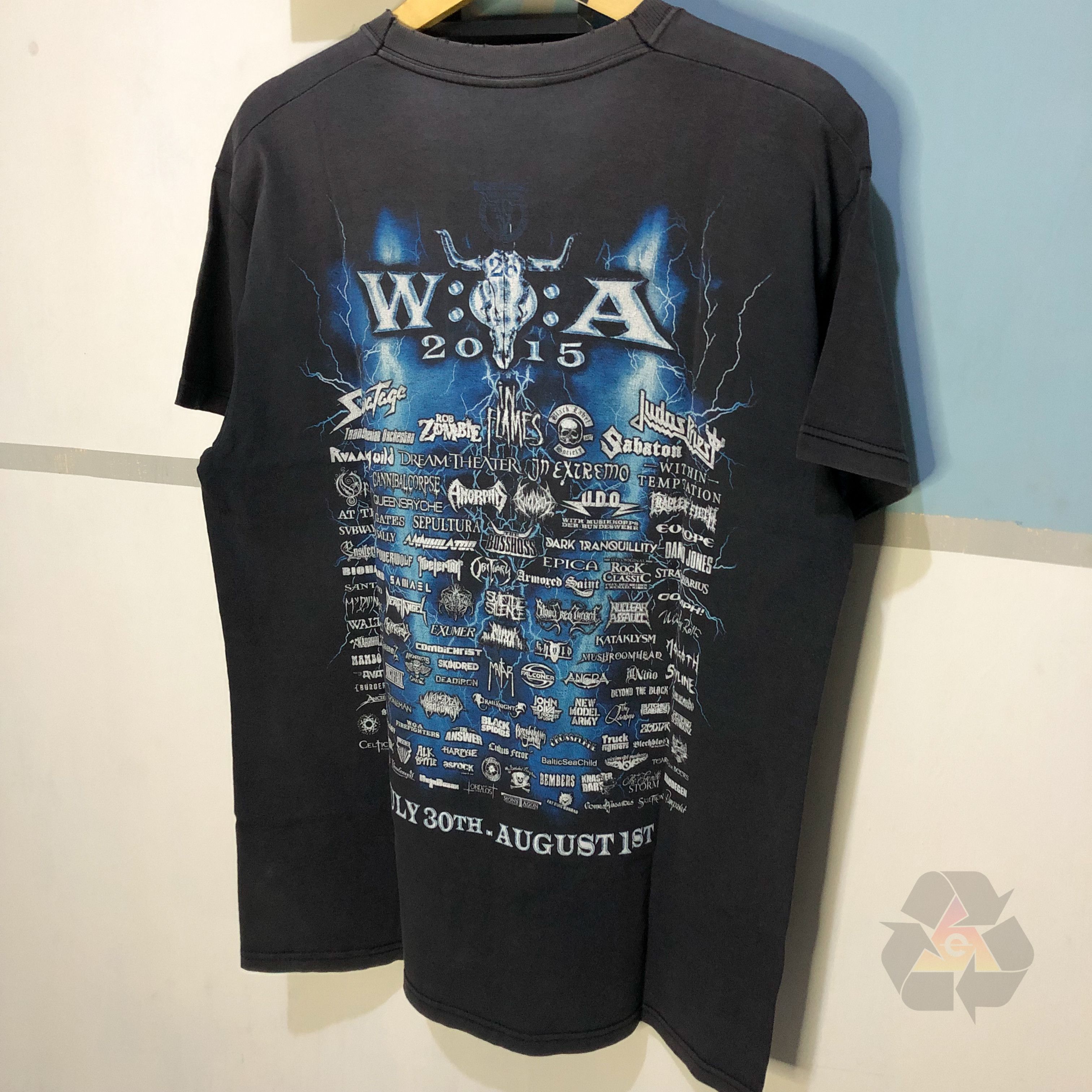 Band Tees Vintage WOA Wacken Festival 2015 THRASHED Rare T-Shirt Y2K Size US L / EU 52-54 / 3 - 10 Thumbnail