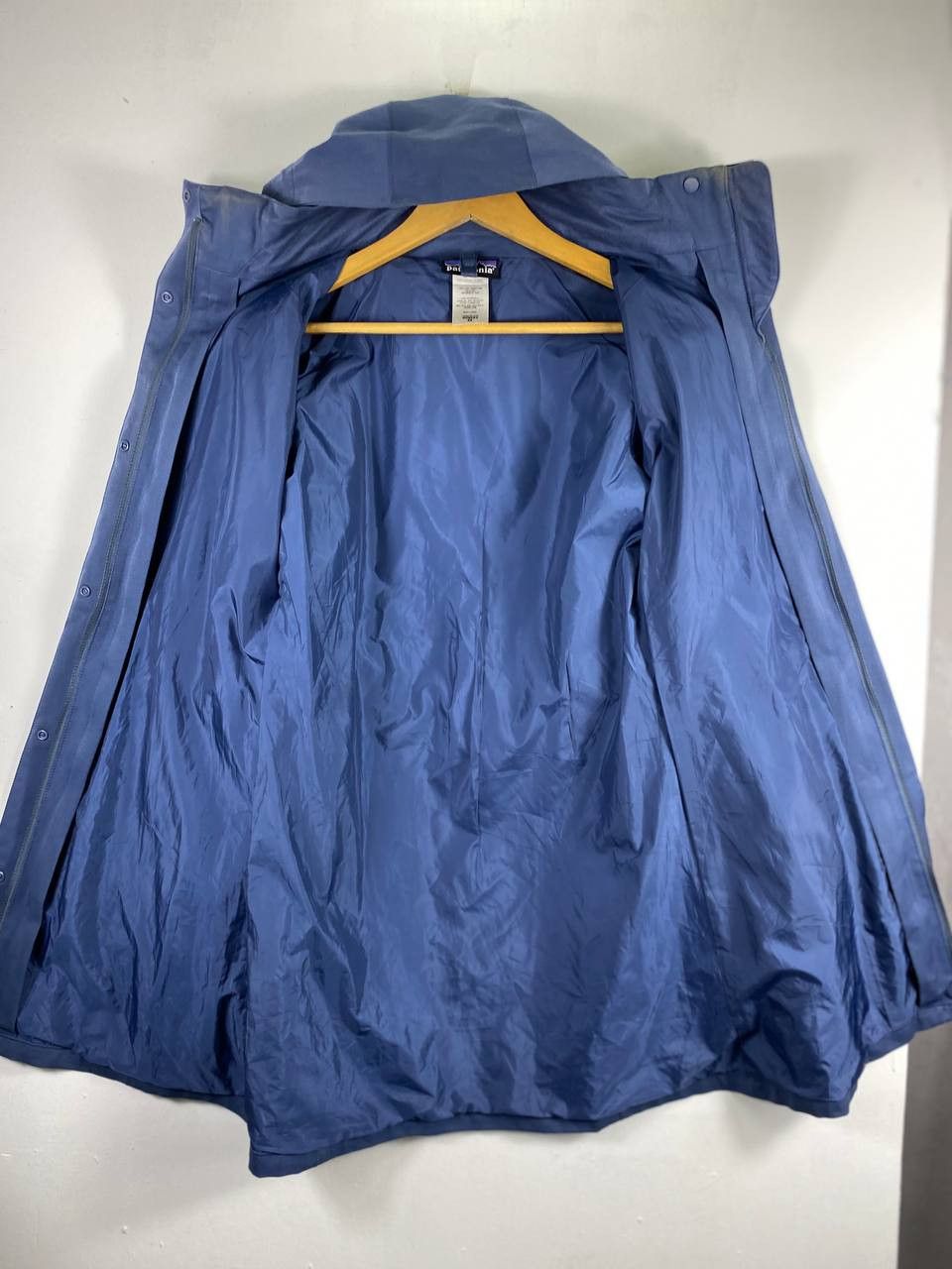 Patagonia patagonia h2no waterproof long jacket nice design Size XS / US 0-2 / IT 36-38 - 6 Thumbnail