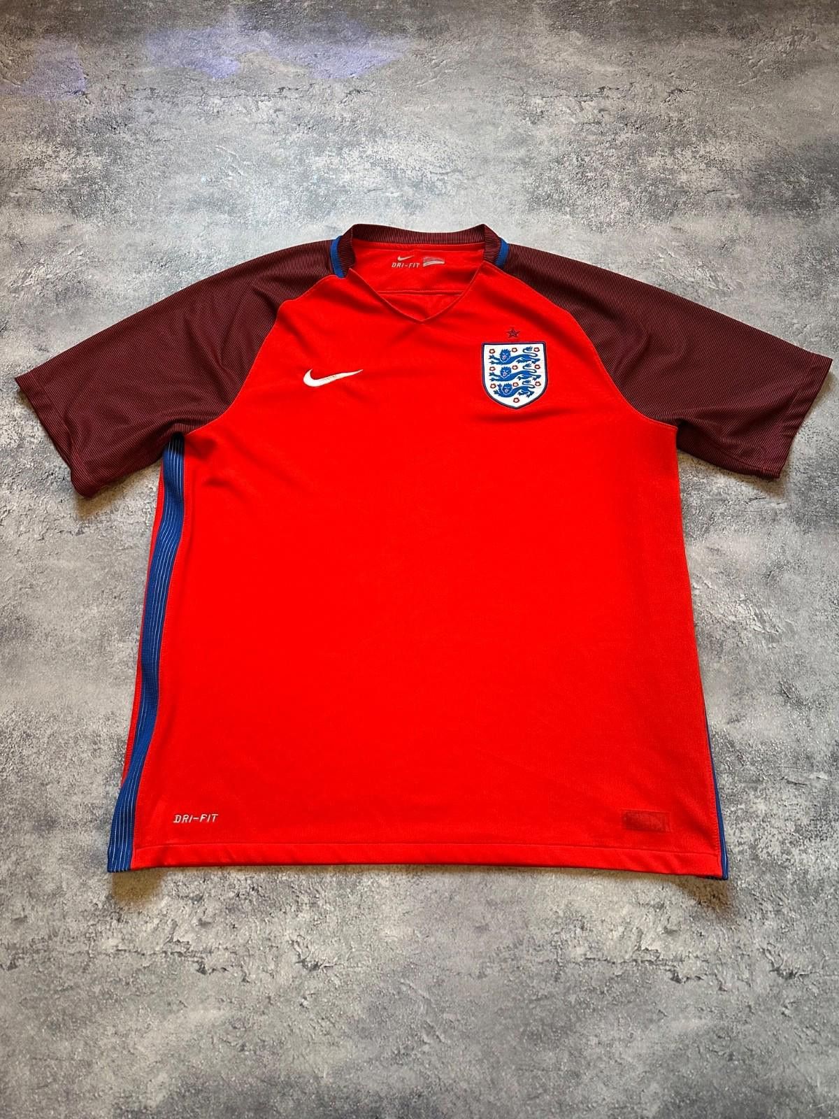 Nike England 2016/2017 Nike Away Football Shirt Soccer Jersey Size US XL / EU 56 / 4 - 1 Thumbnail