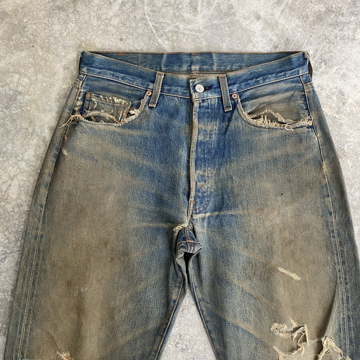 Levi's Thrashed! Vintage 90’s Levis 501 Big E Selvedge Jeans Size US 32 / EU 48 - 7 Thumbnail