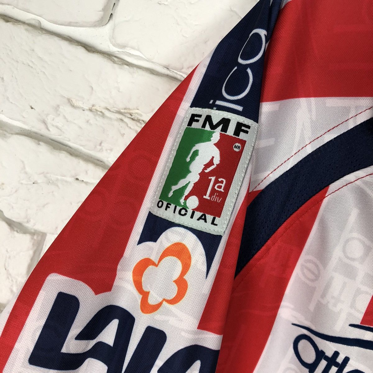 Other Retro copy Chivas De Guadalajara 1999 2000 home jersey Size US M / EU 48-50 / 2 - 5 Thumbnail