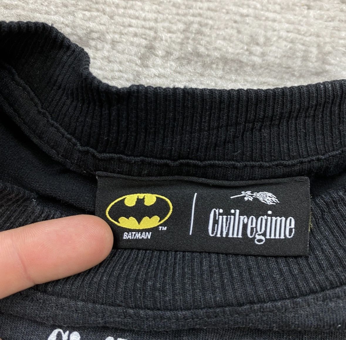 Civil Regime Civil regime x batman Size US M / EU 48-50 / 2 - 6 Thumbnail