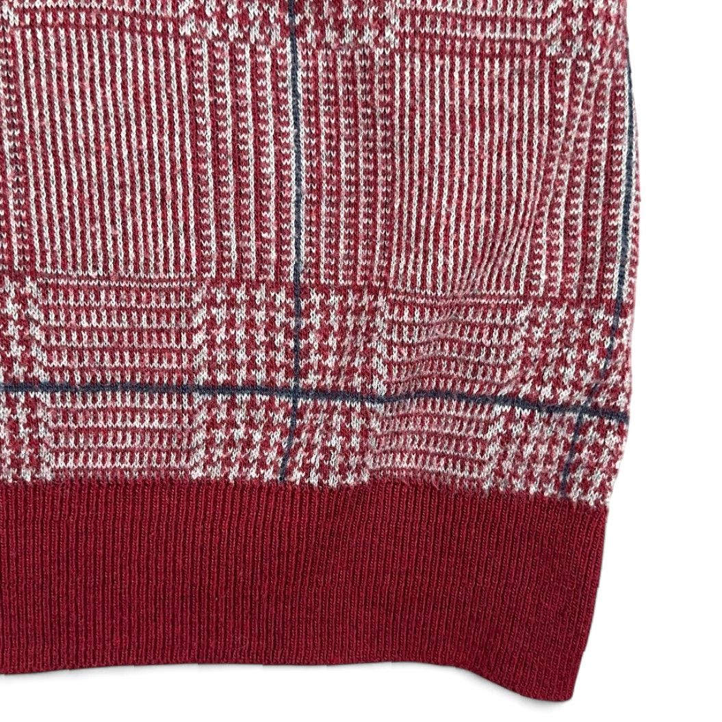 Vintage VINTAGE Robert Bruce Sweater Vest Shirt 70s USA Mens Red Houndstooth, V-Neck, Knit, Sleeveless, Sized SMALL (Tag LARGE) Size US S / EU 44-46 / 1 - 7 Thumbnail