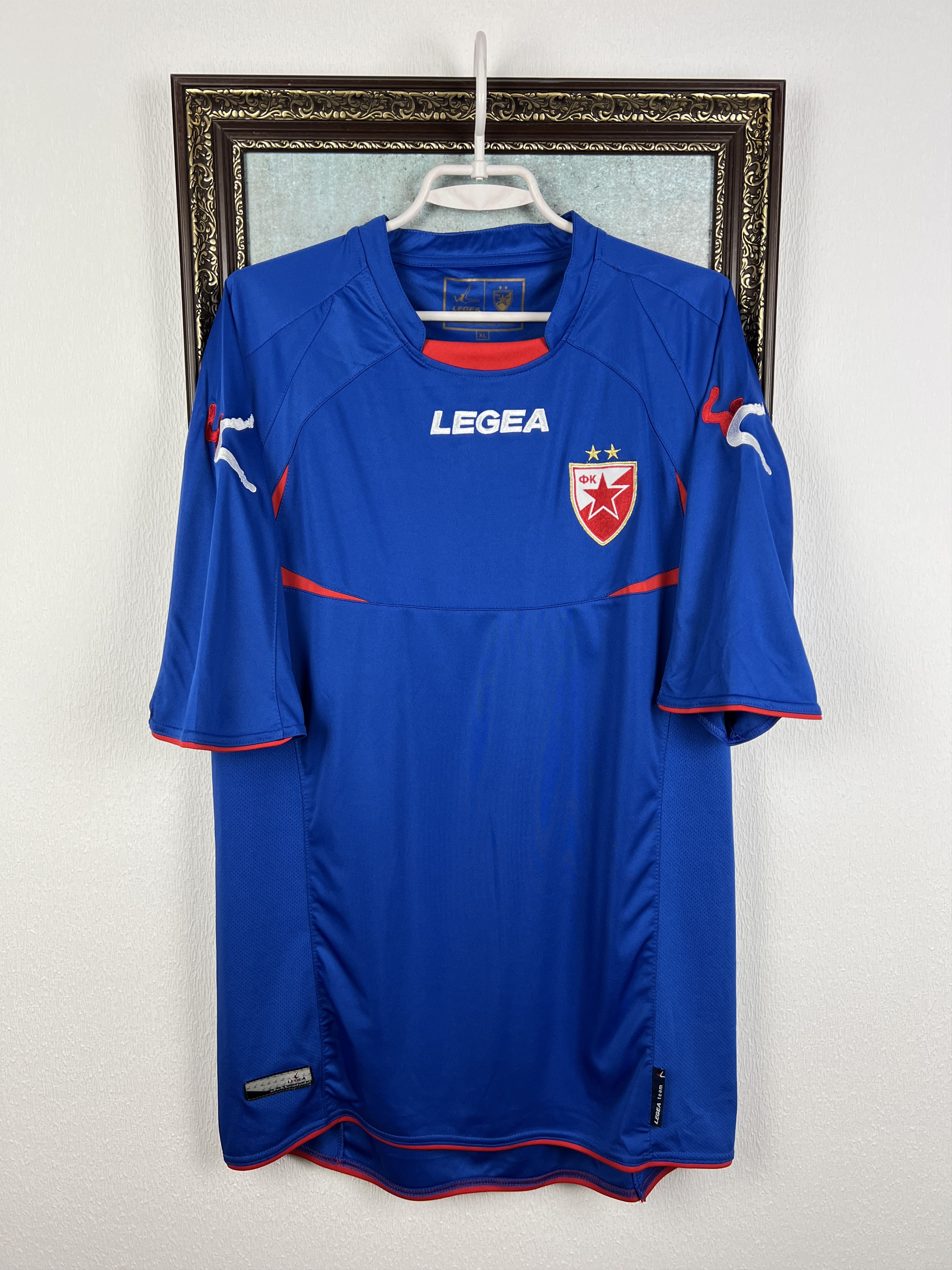 Vintage Red Star Belgrade Crvena Zvezda football shirt Jersey Trikot Size US XL / EU 56 / 4 - 1 Thumbnail