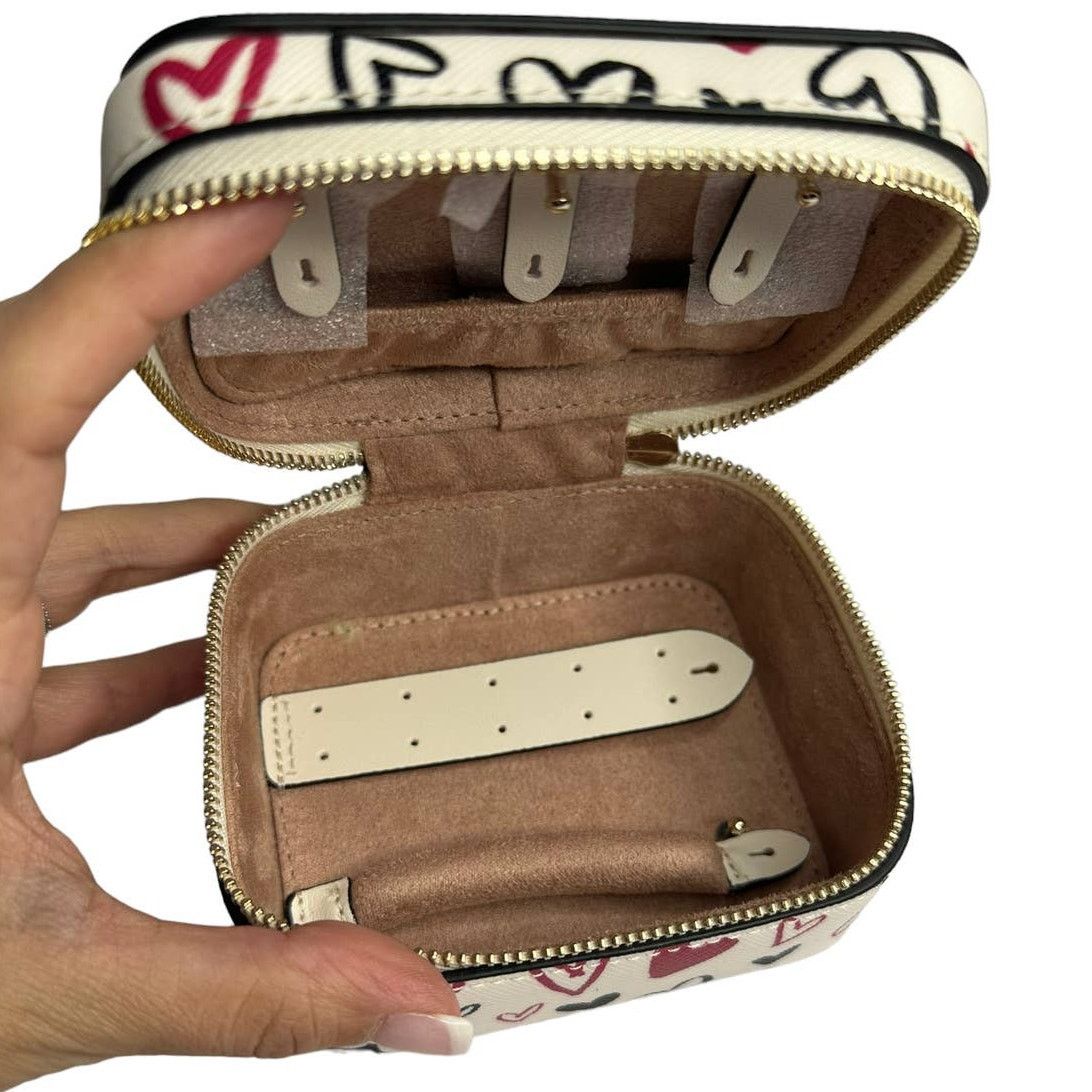 Kate Spade Kate Spade Staci Scribble Heart Boxed Travel Jewelry Holder Size ONE SIZE - 5 Thumbnail