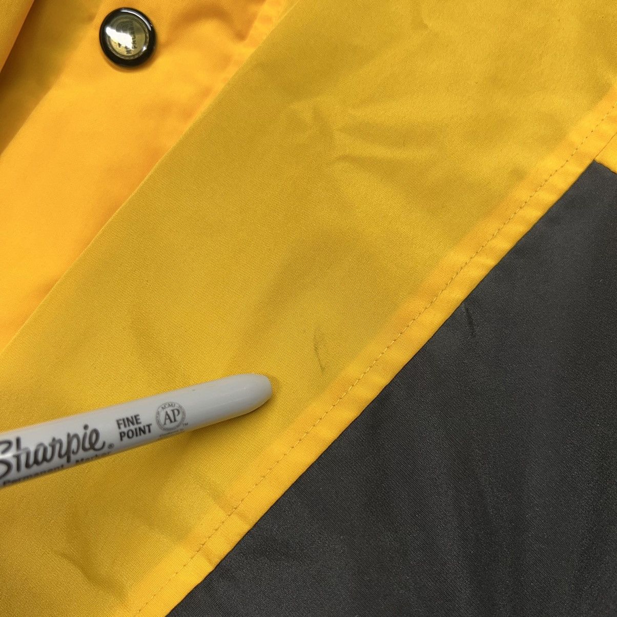 The North Face × Vintage The North Face Jacket Yellow Mountain Light Goretex Retro Size US S / EU 44-46 / 1 - 18 Thumbnail