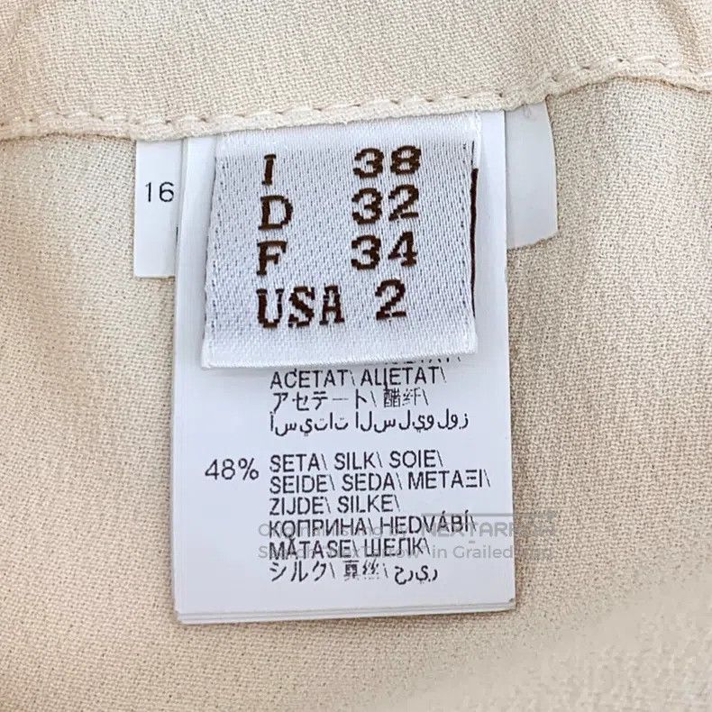 Brunello Cucinelli Brunello Cucinelli Silk casual shorts, beige Size 25" / US 0 / IT 36 - 6 Thumbnail