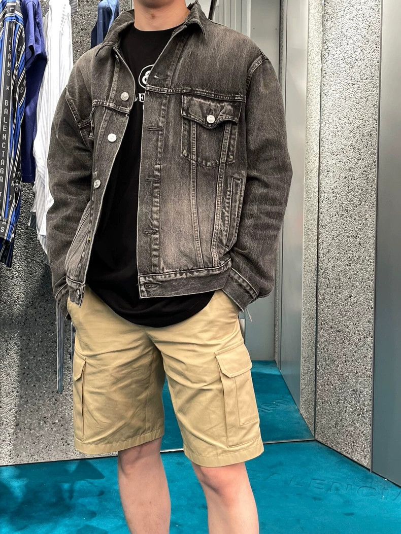 Balenciaga Balenciaga Red Letter Denim Jacket - dmc Size US M / EU 48-50 / 2 - 1 Thumbnail