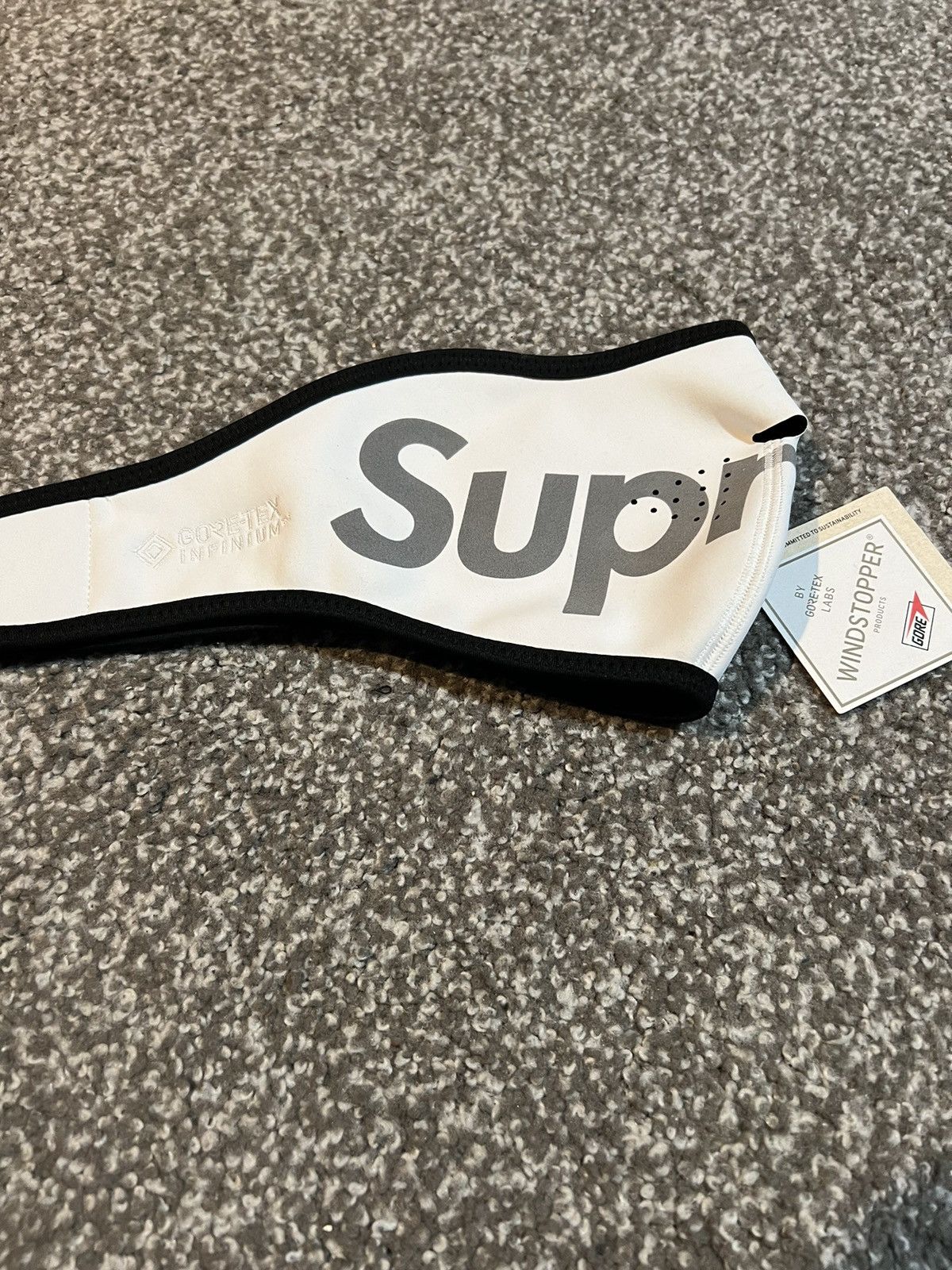 【新品タグ付き✨】Supreme フェイスマスク GORE-TEX Windstopper Facemask GORE-TEX フェイスマスク ゴアテック ス