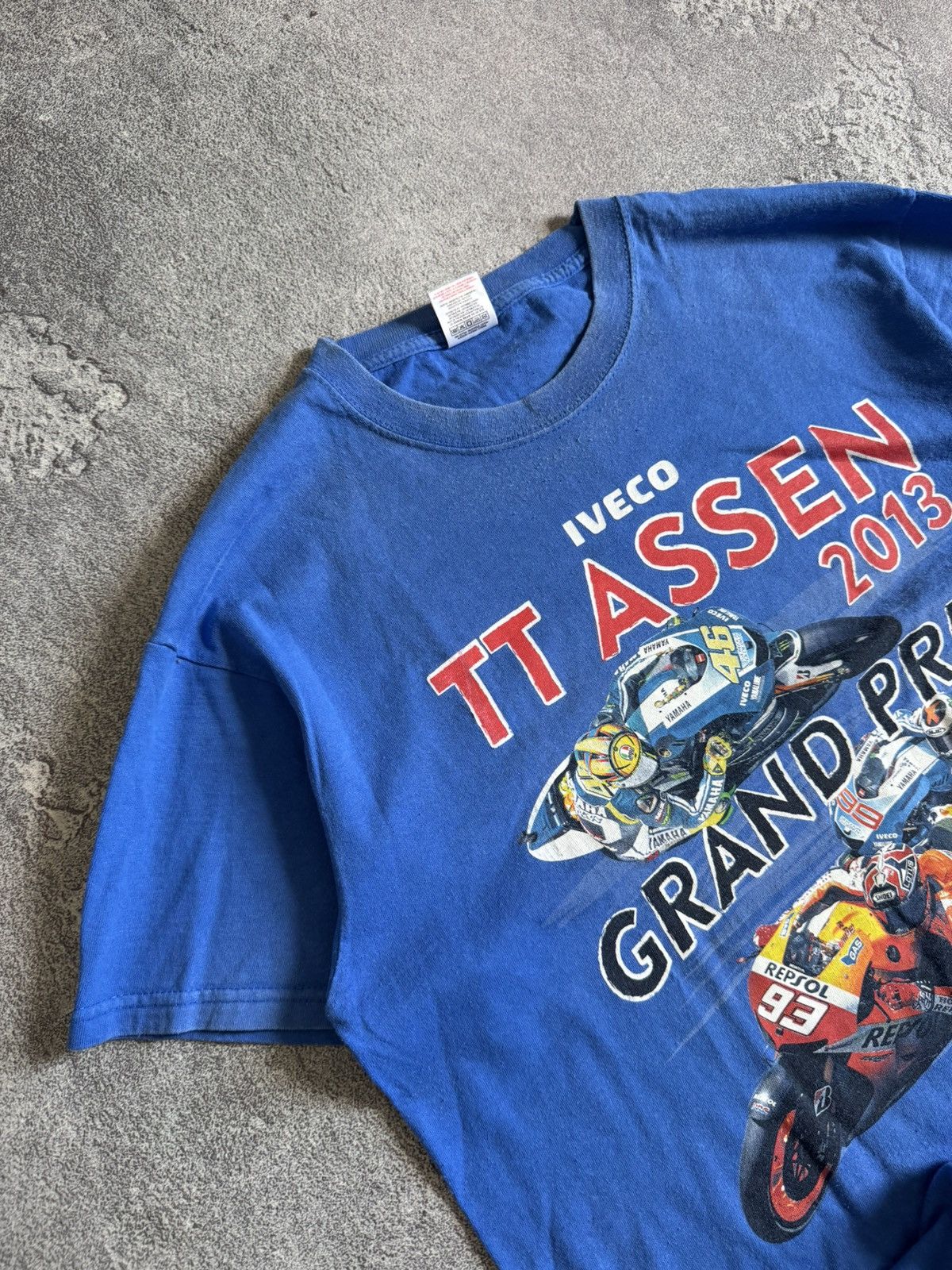 Vintage Grand Prix IVECO Motogp TT ASSEN racing 2013 tshirt tee 00s Size US L / EU 52-54 / 3 - 2 Thumbnail