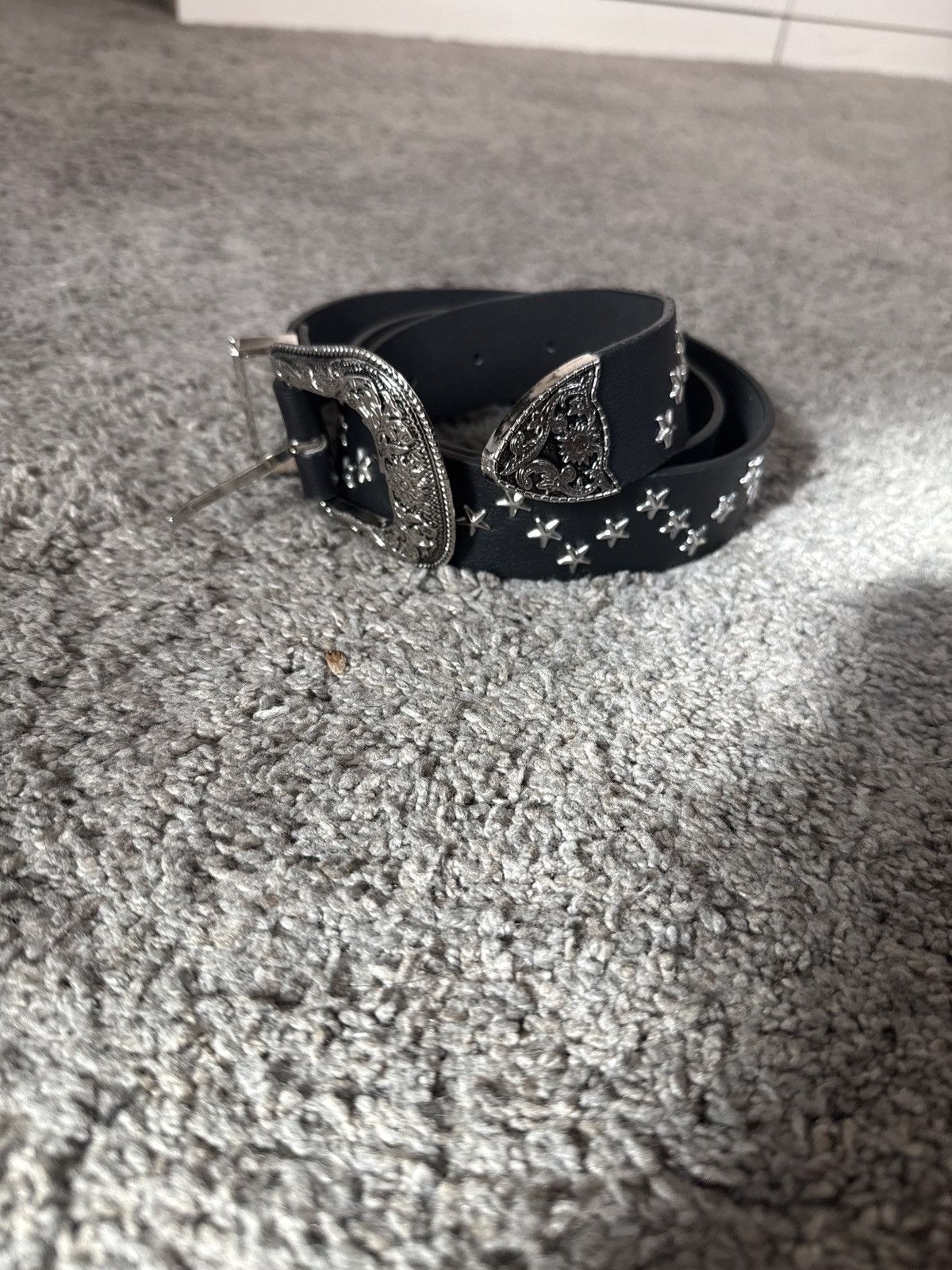 Other Star studded belt Size 30 - 2 Thumbnail