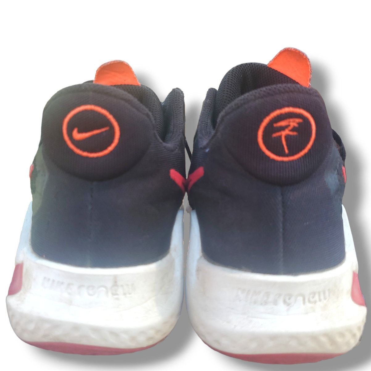 Nike Nike | Renew Black and Red Basketball Shoes | Size 7 Size US 7 / EU 40 - 6 Thumbnail