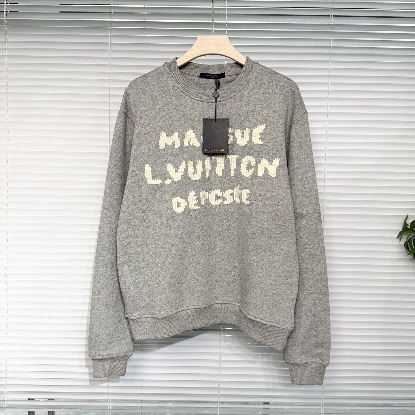 Louis Vuitton Louis Vuitton 2026 Sweatshirt L Size US L / EU 52-54 / 3 - 1 Thumbnail