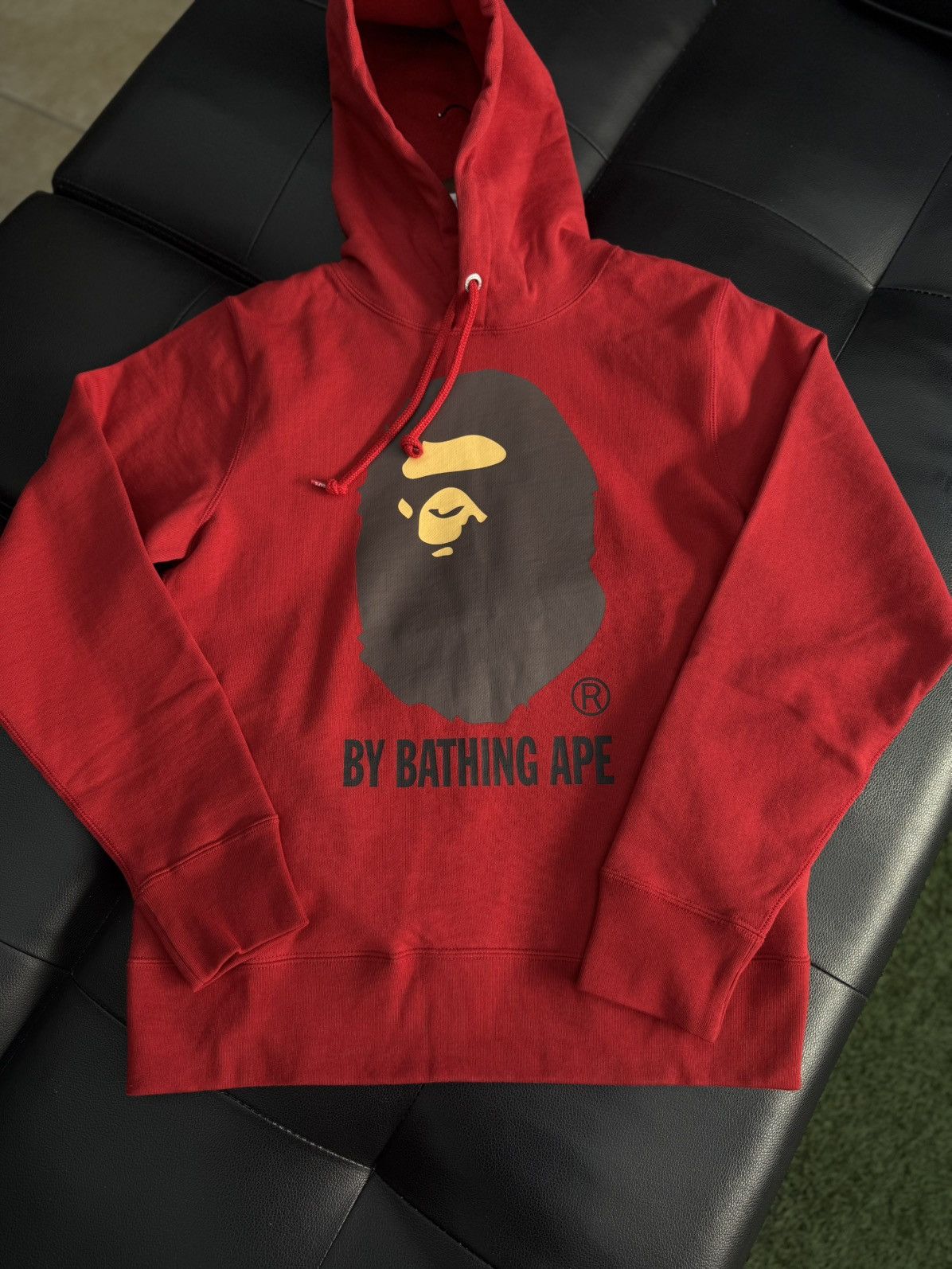 Bape Bape Hoodie Pullover Red Basic Logo Size Small (NEW) Size US S / EU 44-46 / 1 - 3 Thumbnail