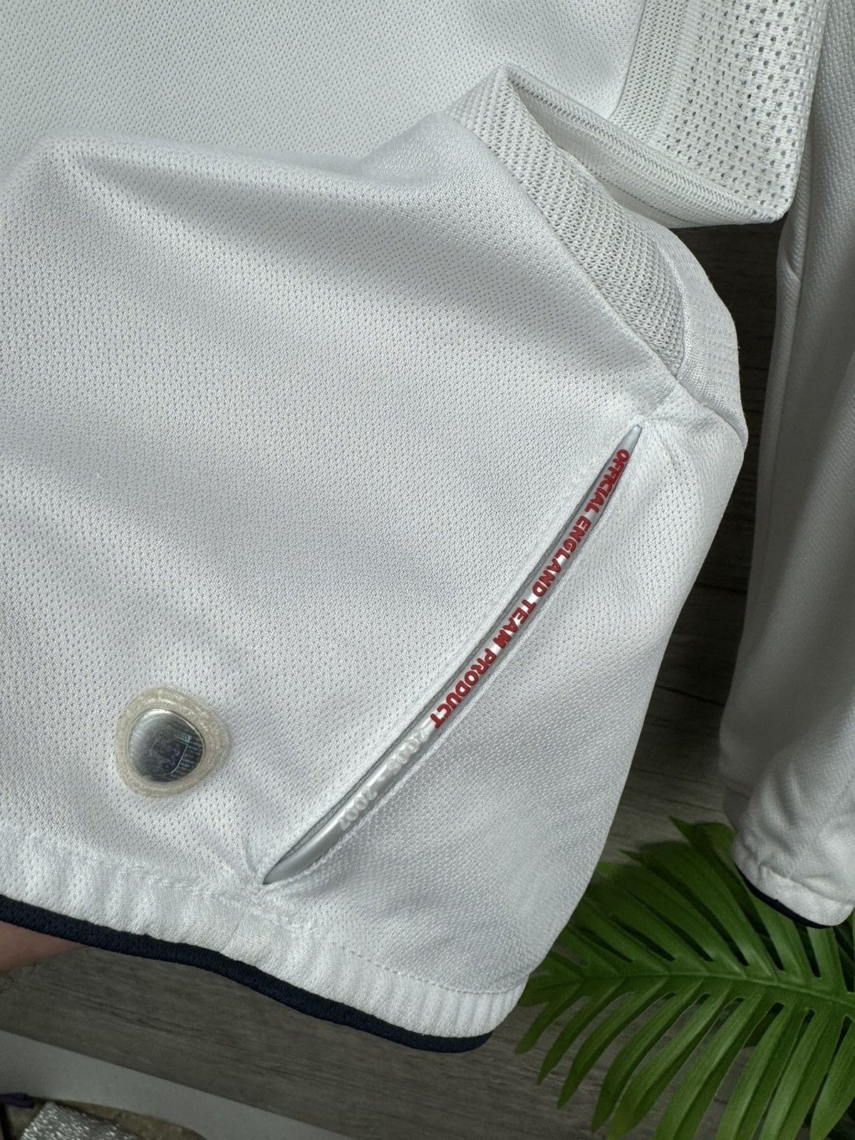 Umbro × Vintage Umbro England WATO 11 🏴󠁧󠁢󠁥󠁮󠁧󠁿 Soccer jersey 2005 2007 Size M Size US M / EU 48-50 / 2 - 8 Thumbnail