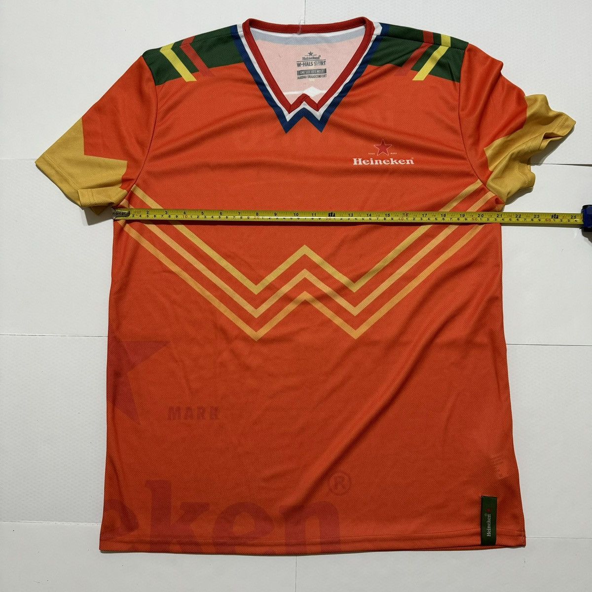 Heineken Heineken Koningvoor Een Dag 2016 Netherlands Football W-Hals Size US L / EU 52-54 / 3 - 3 Thumbnail
