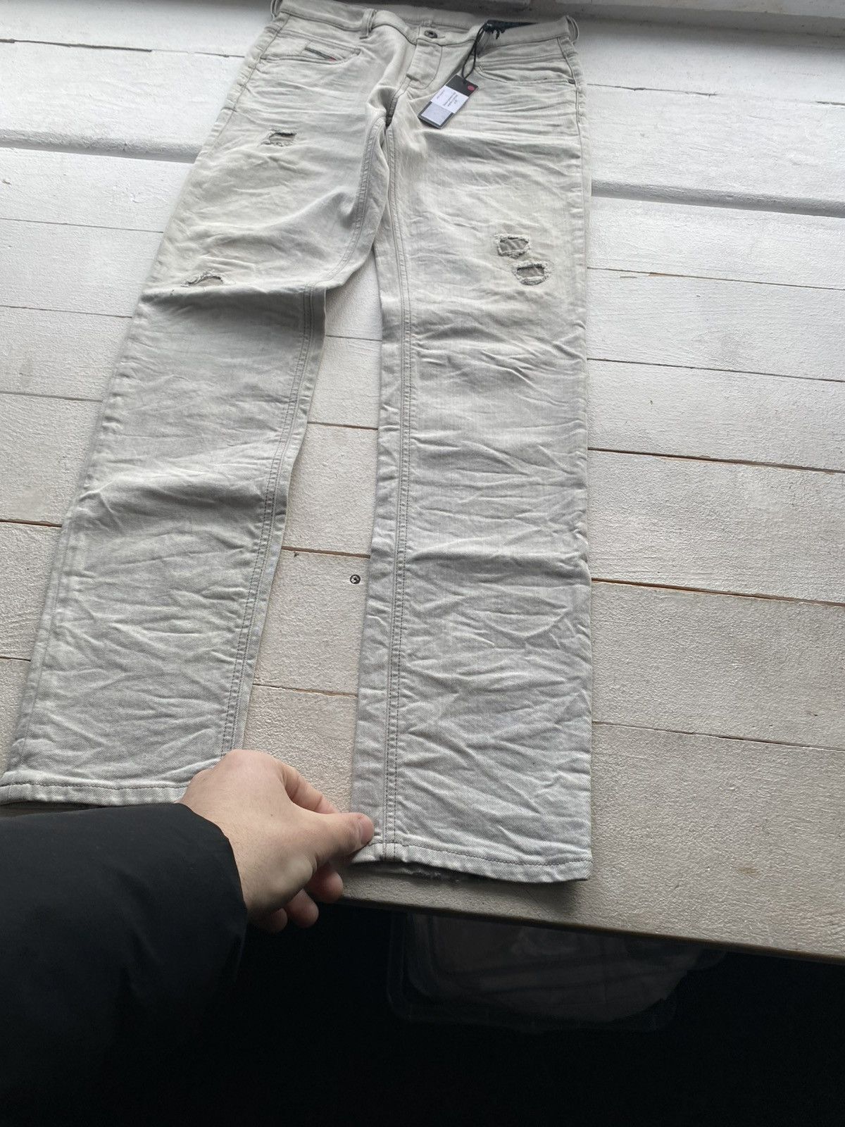 Diesel NWT Luxury Y2K Diesel Belthy Slim Boyfriend Jeans Distressed Size 27" / US 4 / IT 40 - 3 Thumbnail