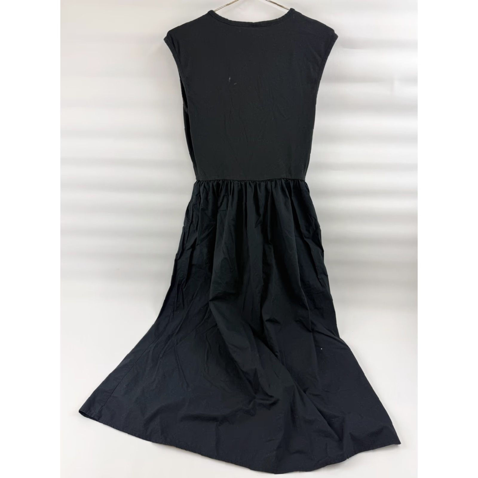 Gap VINTAGE? No. Actually Gap Dress Womens Medium Black Sleeveless Crew Neck Maxi Fit & Flare Casual Size M / US 6-8 / IT 42-44 - 4 Thumbnail