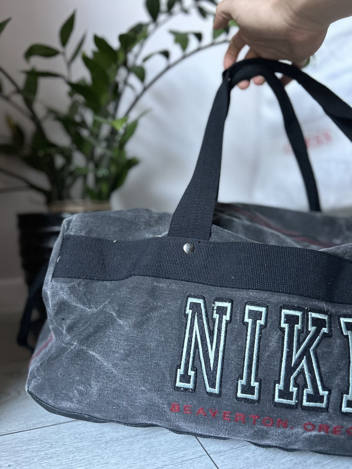 Nike × Vintage Washed Nike Vintage Bag Size ONE SIZE - 2 Thumbnail