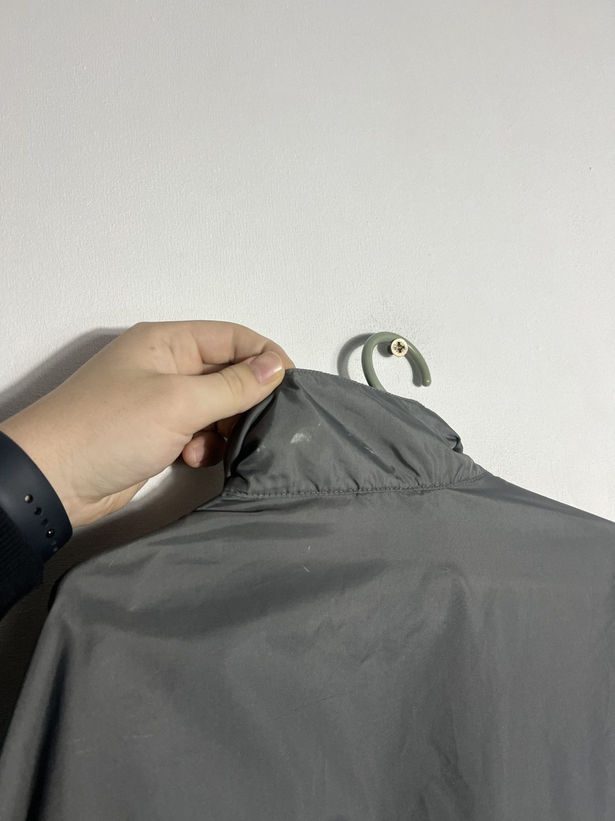 Nike Vintage Nike Track Jacket Nylon 2000s Y2K Swoosh Logo Drill Size US L / EU 52-54 / 3 - 16 Thumbnail