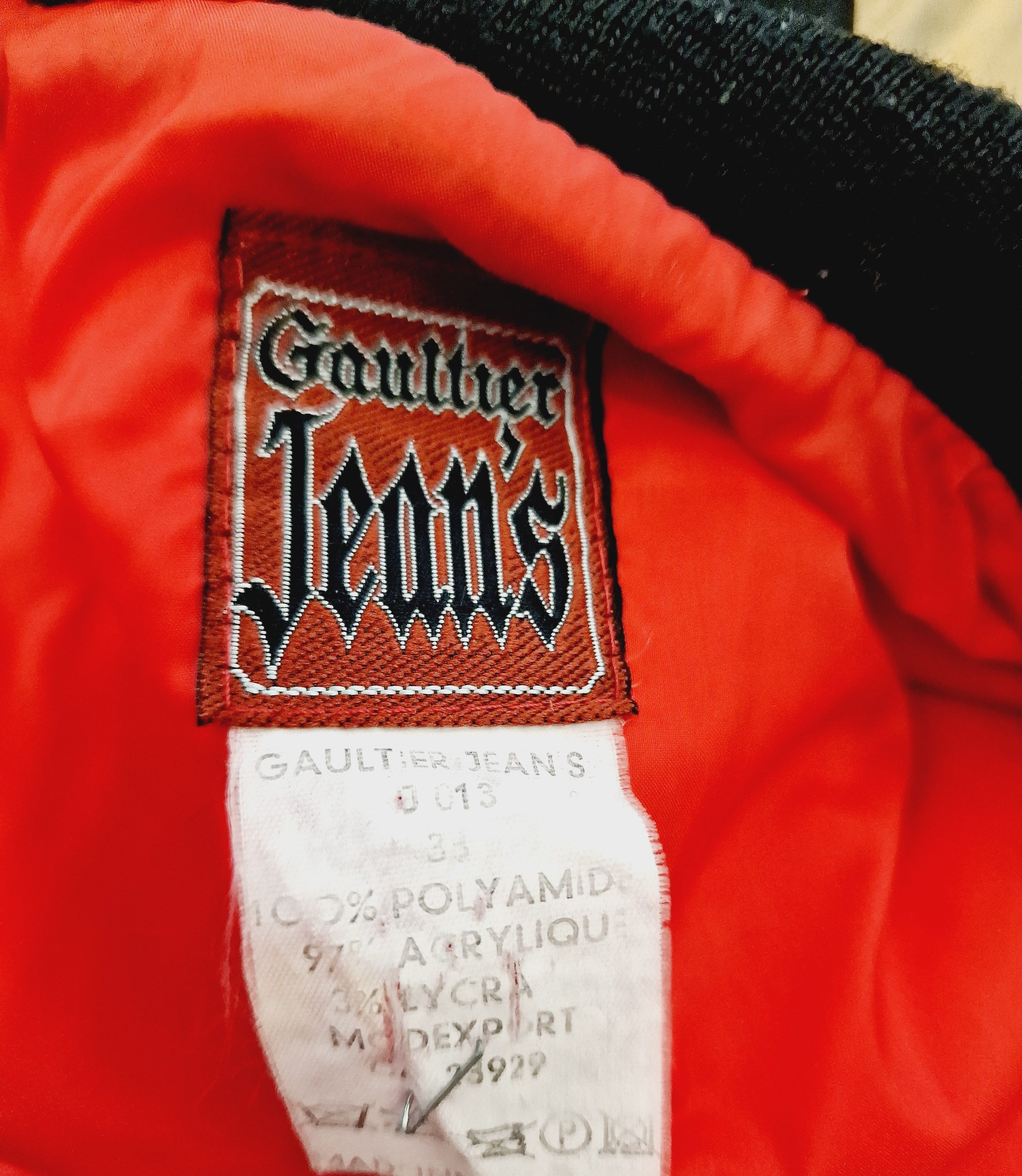 Jean Paul Gaultier Jean Paul Gaultier 6-pack Muscle Torso Puffer Bomber Jacket Size S / US 4 / IT 40 - 12 Thumbnail