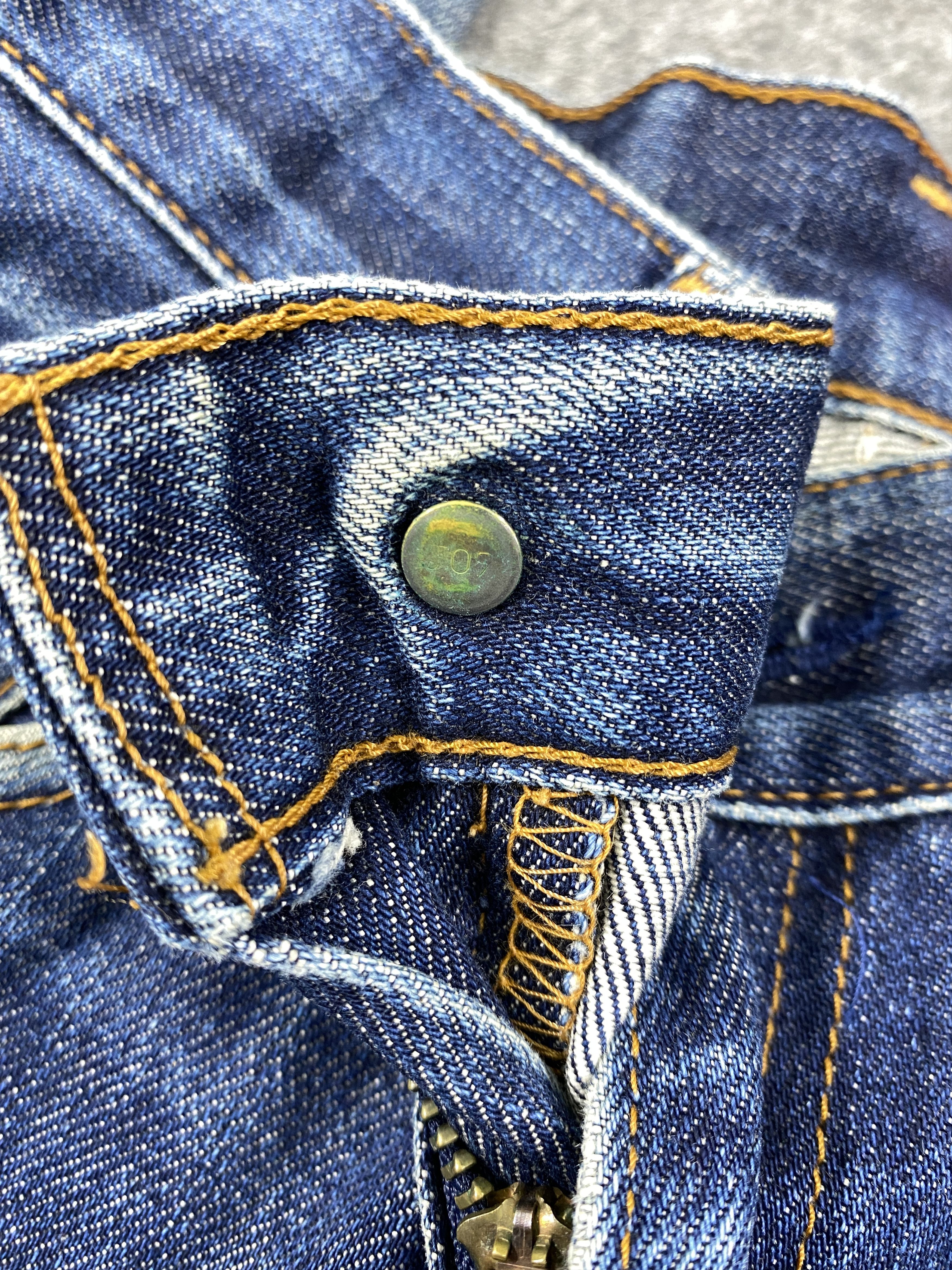 Japanese Brand Blue Distressed Vintage Levi's Jeans 26x29 Denim -SJ184 Size US 26 / EU 42 - 7 Thumbnail