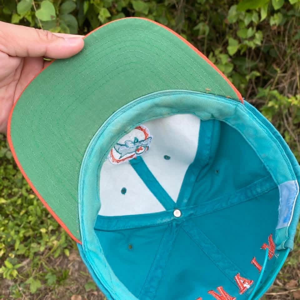 MLB RARE ‼️ Miami Dolphins Size ONE SIZE - 5 Thumbnail