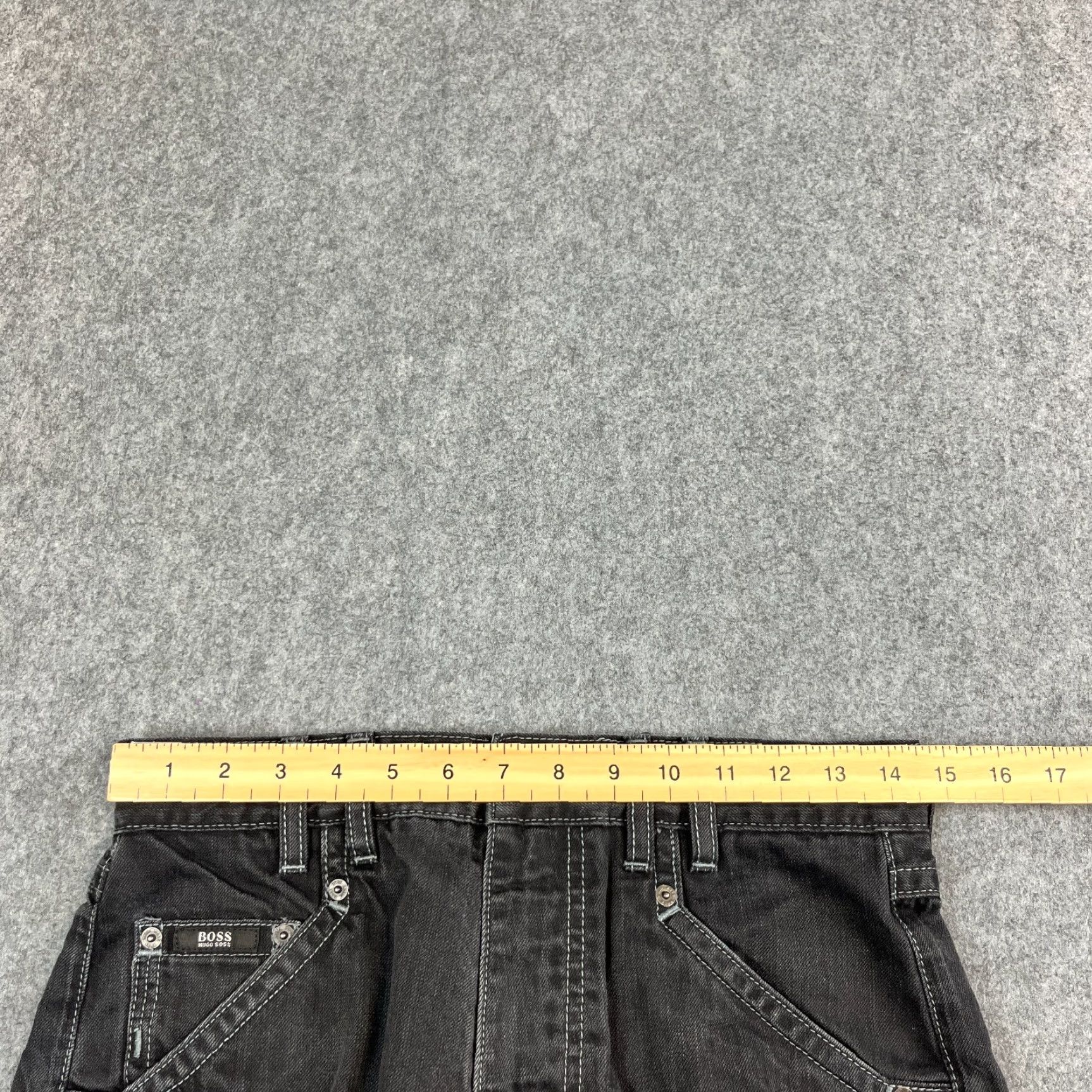 Hugo Boss HUGO BOSS Jeans Regular Straight 30 30 Denim Black Vintage Mens | 5-Pocket, Button, Logo, Dark Wash, Zip Closure, Cotton Size US 30 / EU 46 - 6 Thumbnail
