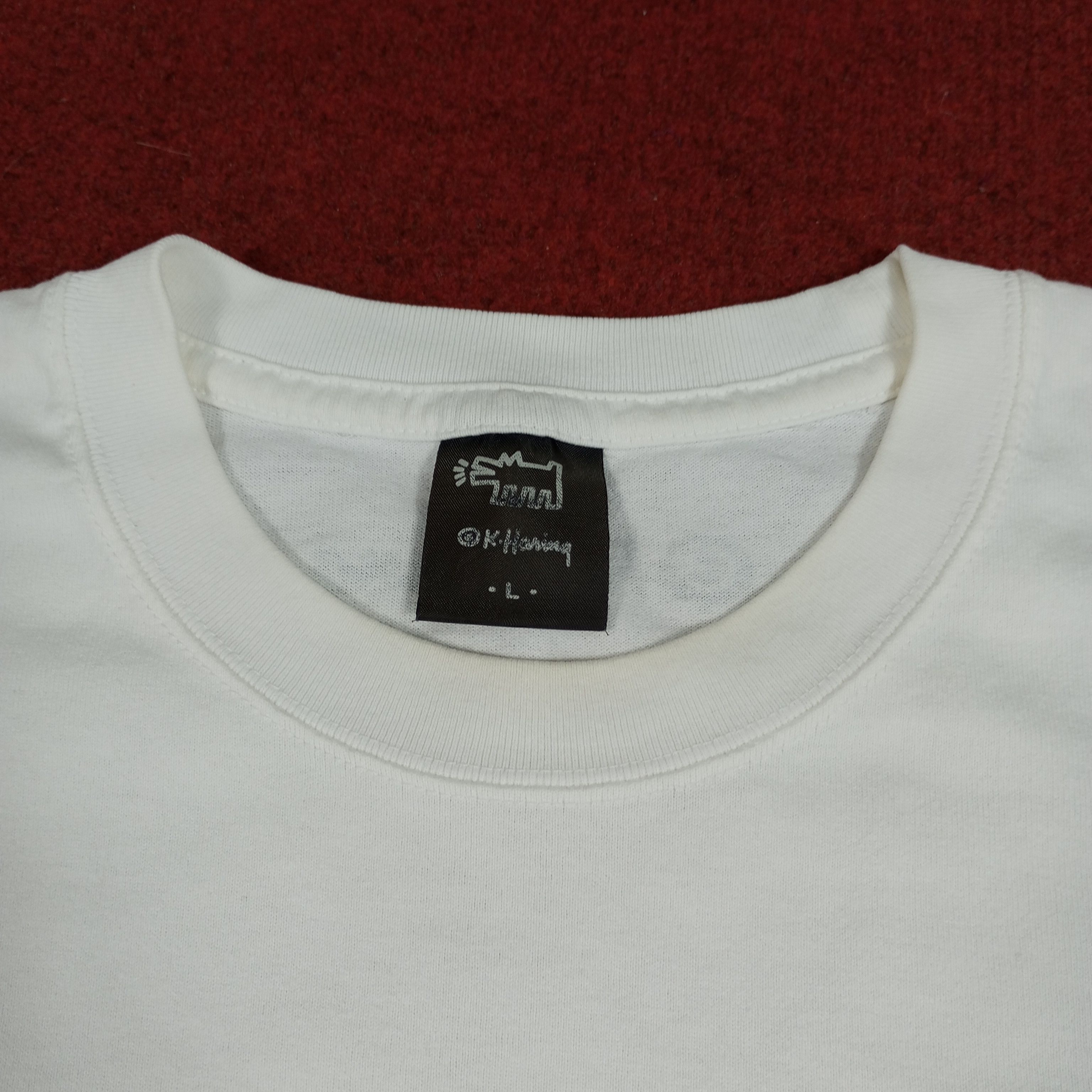 Keith Haring × Vintage Keith Haring X Japanese Brand Uniqlo Streetwear Tshirt Size US L / EU 52-54 / 3 - 6 Thumbnail