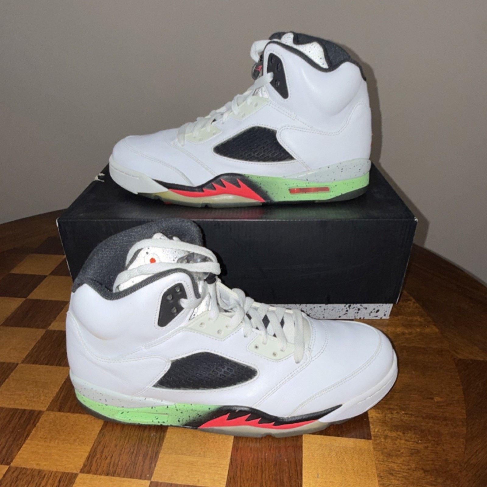 Nike Jordan Air Jordan 5 Retro Pro Stars White Black OG BOX M11 Size US 11 / EU 44 - 1 Thumbnail