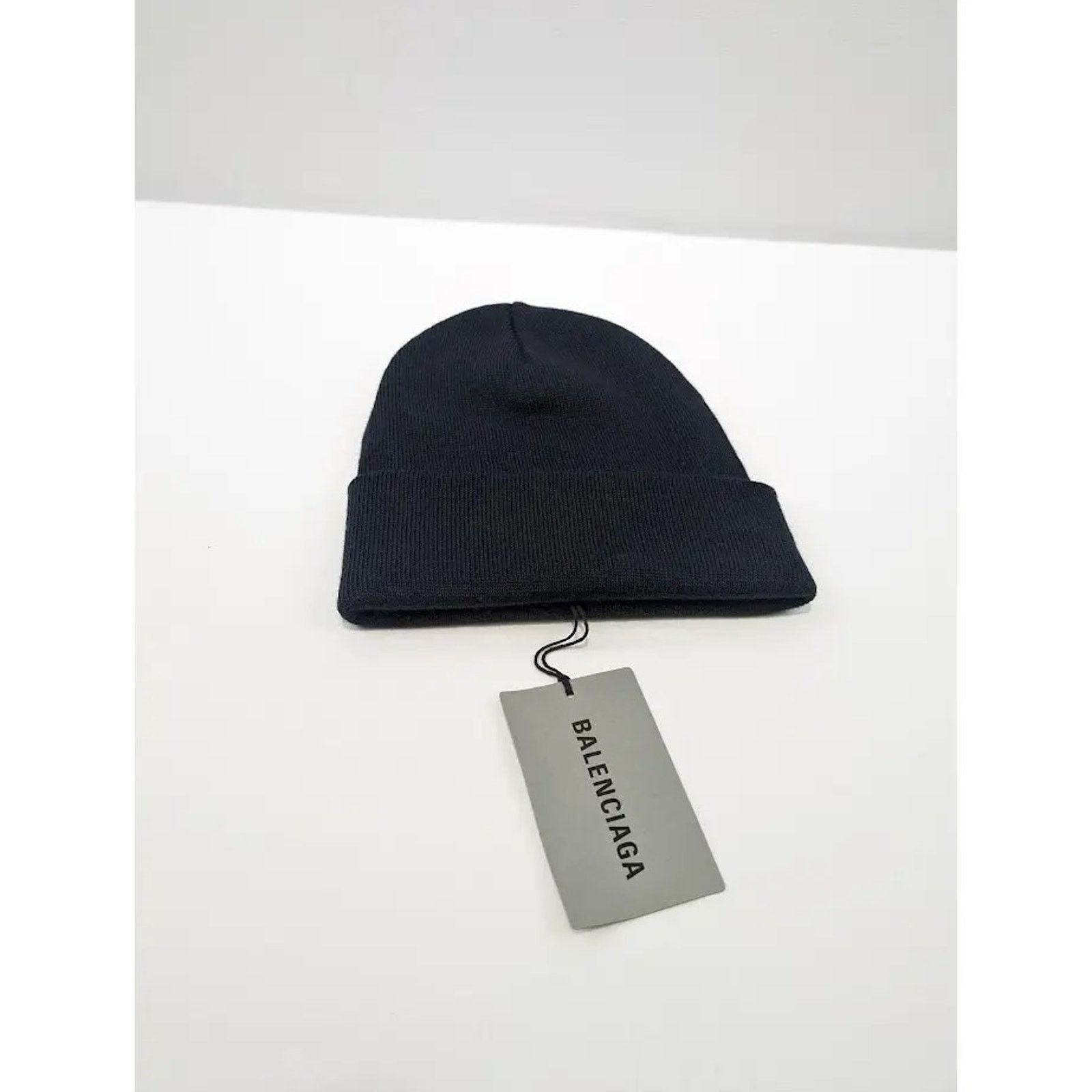 Balenciaga o1rshd1 Q:6 / Size: 1 / Sports Icon Beanie Hat / Cap in Navy Size ONE SIZE - 2 Thumbnail