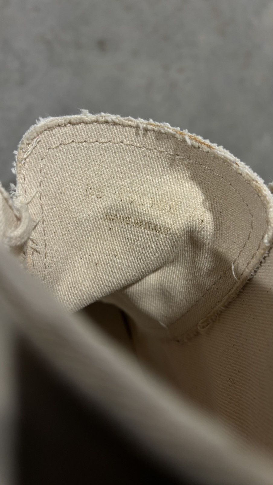 Saint Laurent Paris Saint Laurent Paris “Smoking Forever” High Top Sneaker Size US 11 / EU 44 - 22 Thumbnail