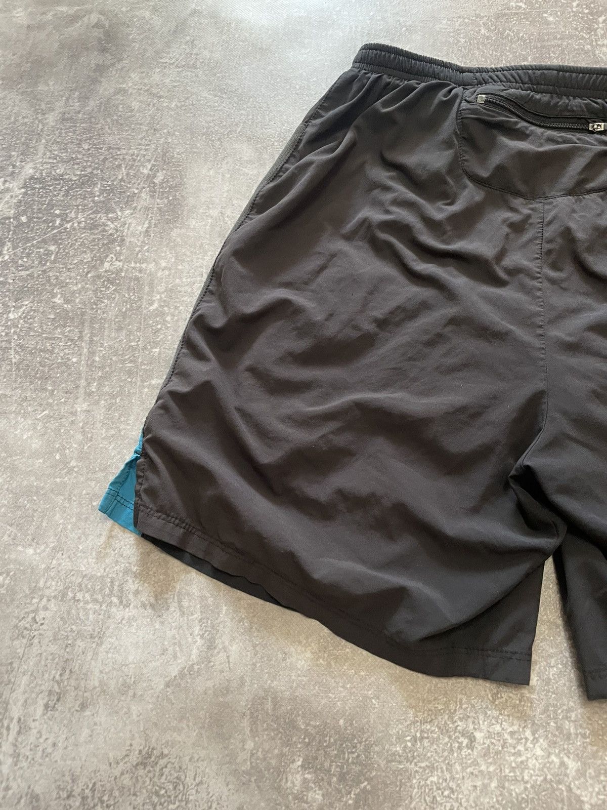 Nike Nike Dri-Fit Running Shorts Size S Size US 30 / EU 46 - 16 Thumbnail