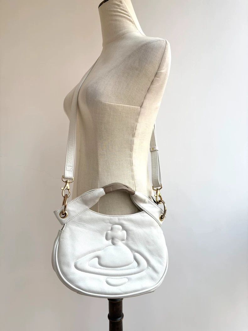 Vivienne Westwood Vivienne Westwood size os White balaclava leather Saturn ba Size ONE SIZE - 1 Thumbnail