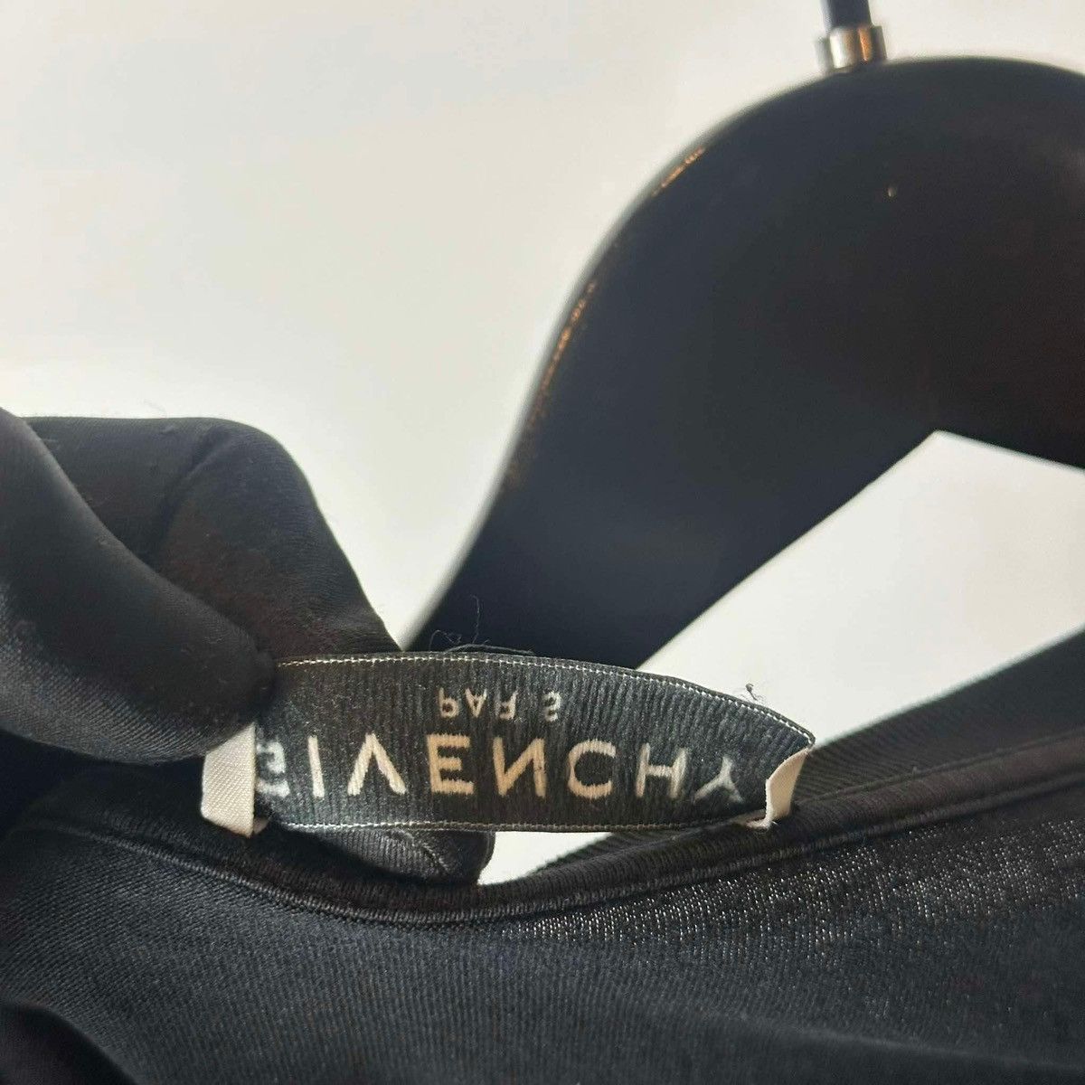 Givenchy GIVENCHY LOGO T SHIRT Size US S / EU 44-46 / 1 - 5 Thumbnail