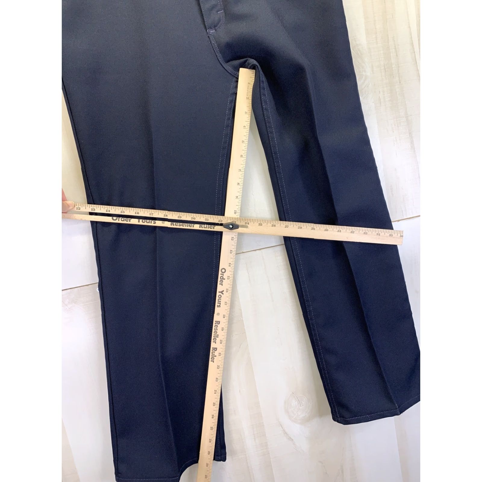 Wrangler VINTAGE Wrangler Mens Blue Work Pants Made in USA-38x30-7986 Size US 38 / EU 54 - 3 Thumbnail