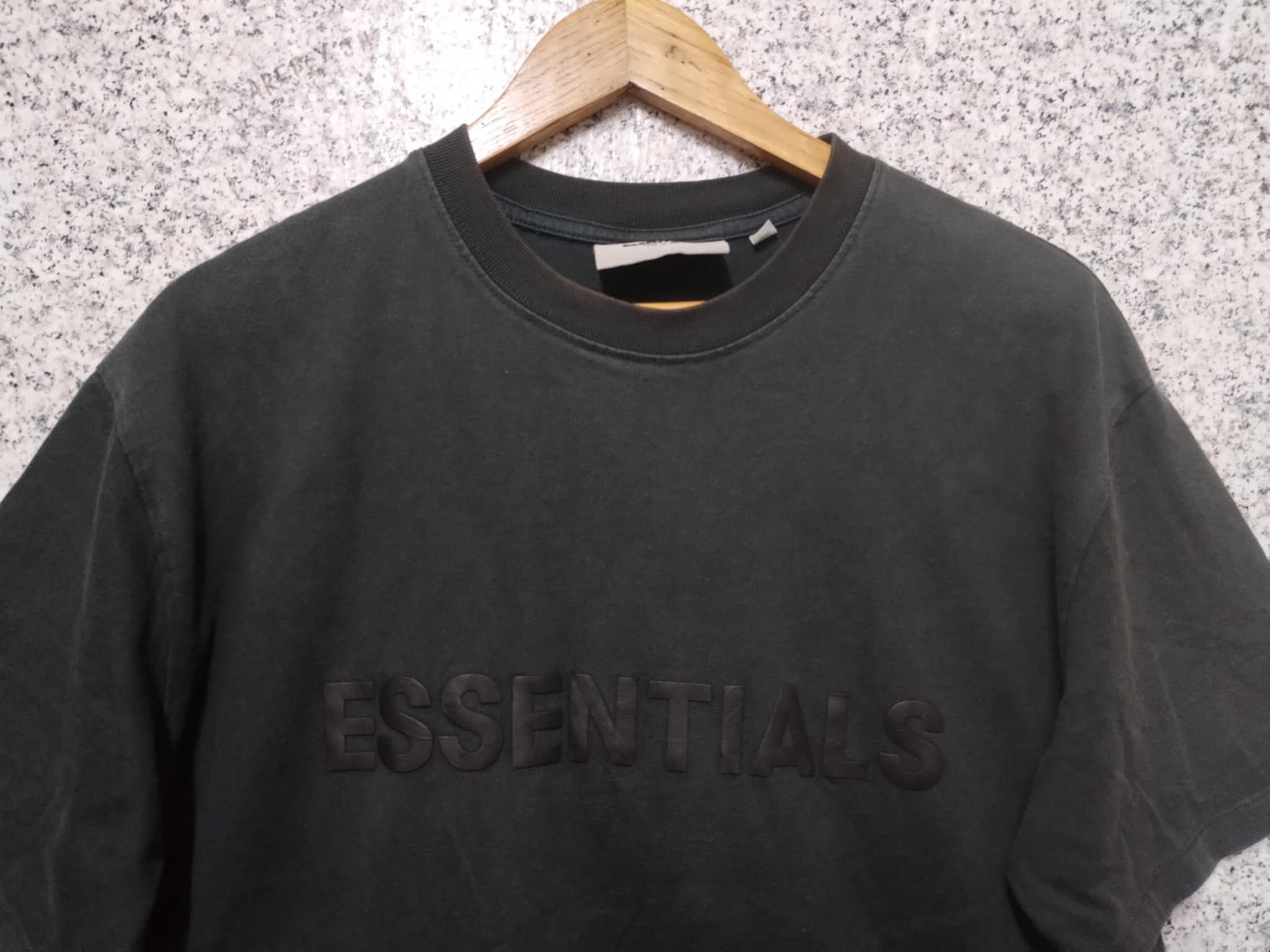 Essentials Essentials Sun Faded Tshirt Very Rare Size US M / EU 48-50 / 2 - 3 Thumbnail