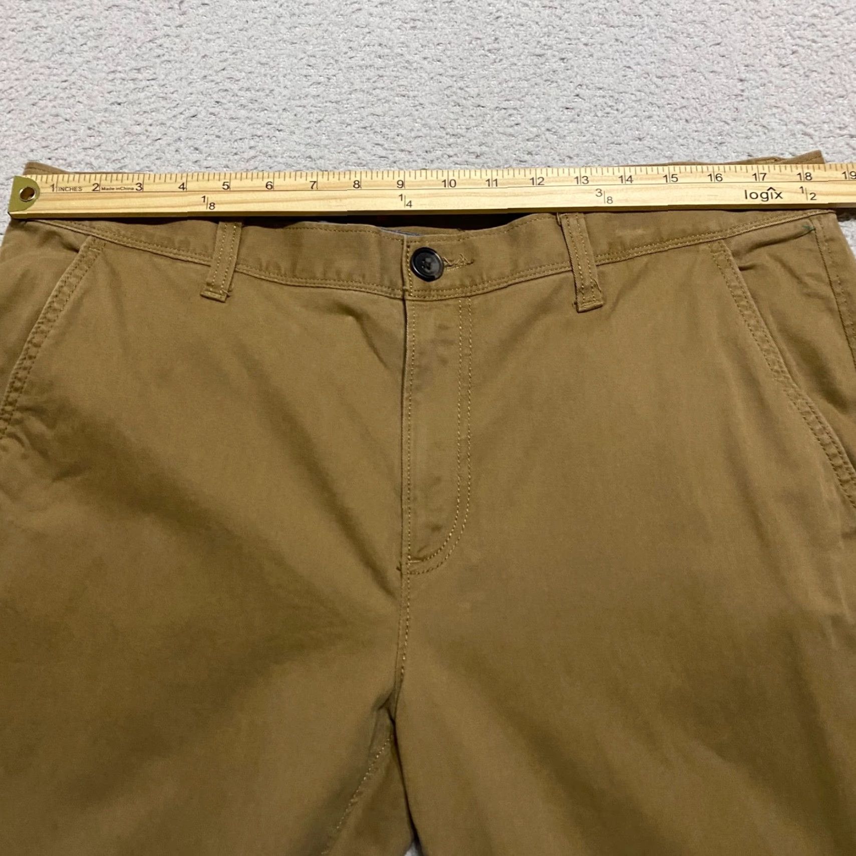 Vintage Columbia Slim Chino Pants Beige Mid Rise 36x32 Mens Regular Straight Flat Front Pocket Pockets Casual Workwear 90s/Preppy Size US 36 / EU 52 - 7 Thumbnail