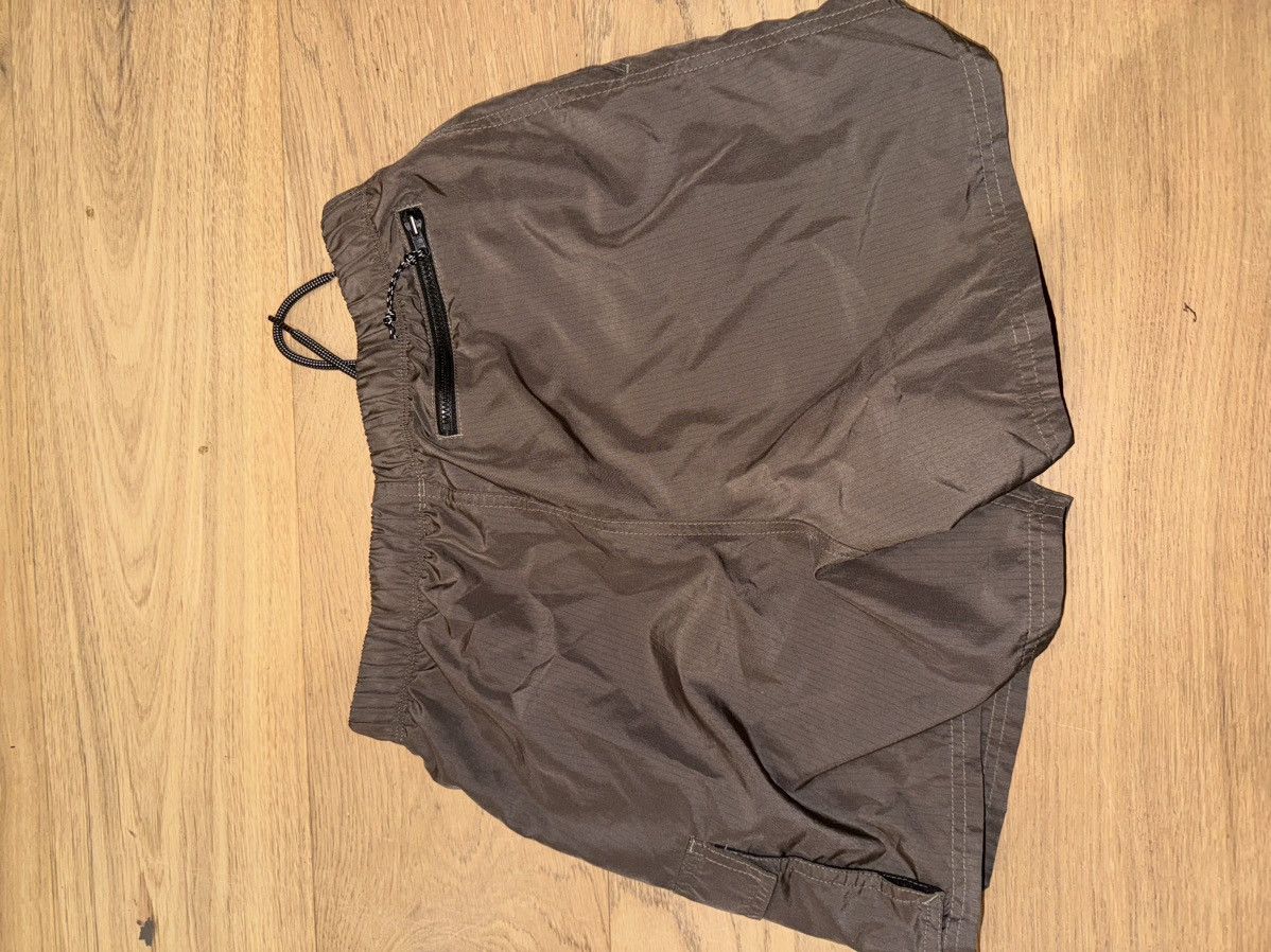 Nike Nike vintage track swim shorts Size US 29 - 3 Thumbnail
