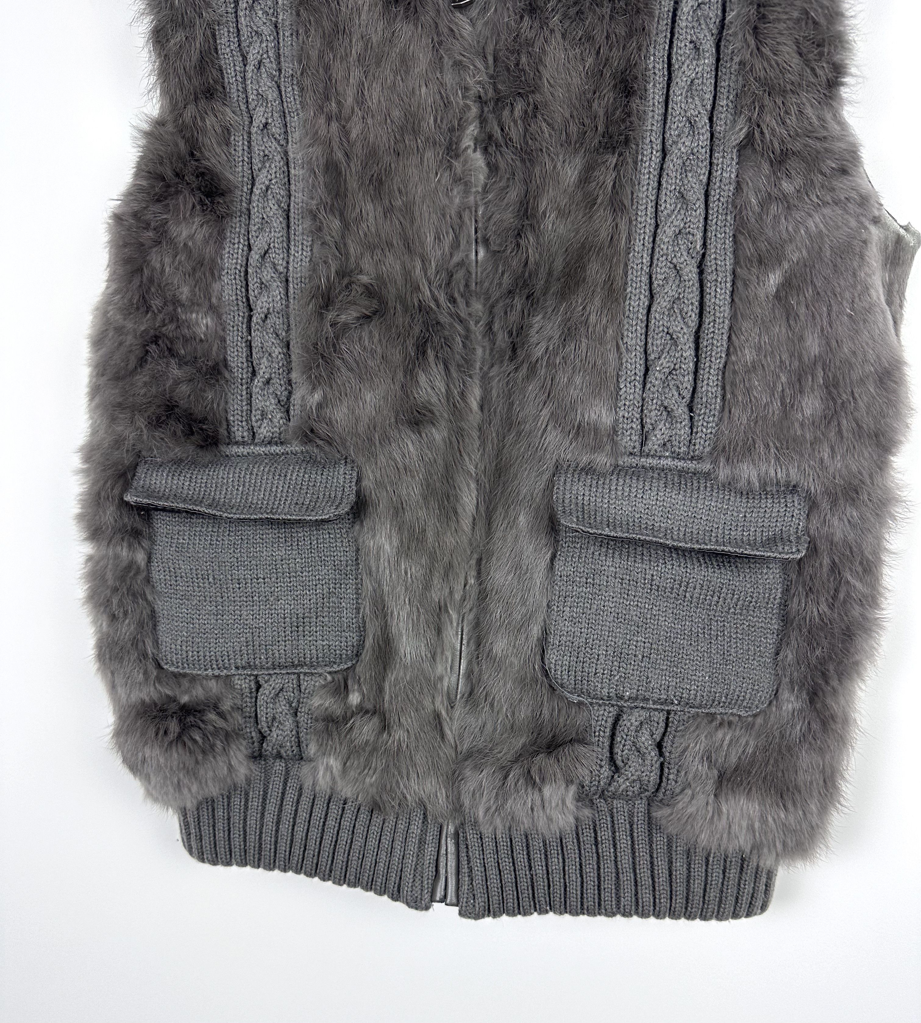 Vintage Rare Oakwood Rabbit fur women wool vest knit Size M / US 6-8 / IT 42-44 - 3 Thumbnail