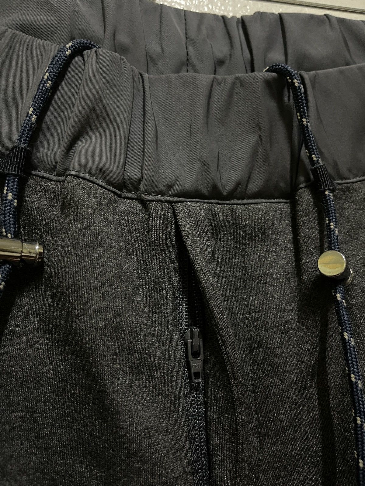 Emporio Armani Emporio Armani Robert Line Easy Pants Drawcord Size US 30 / EU 46 - 8 Thumbnail