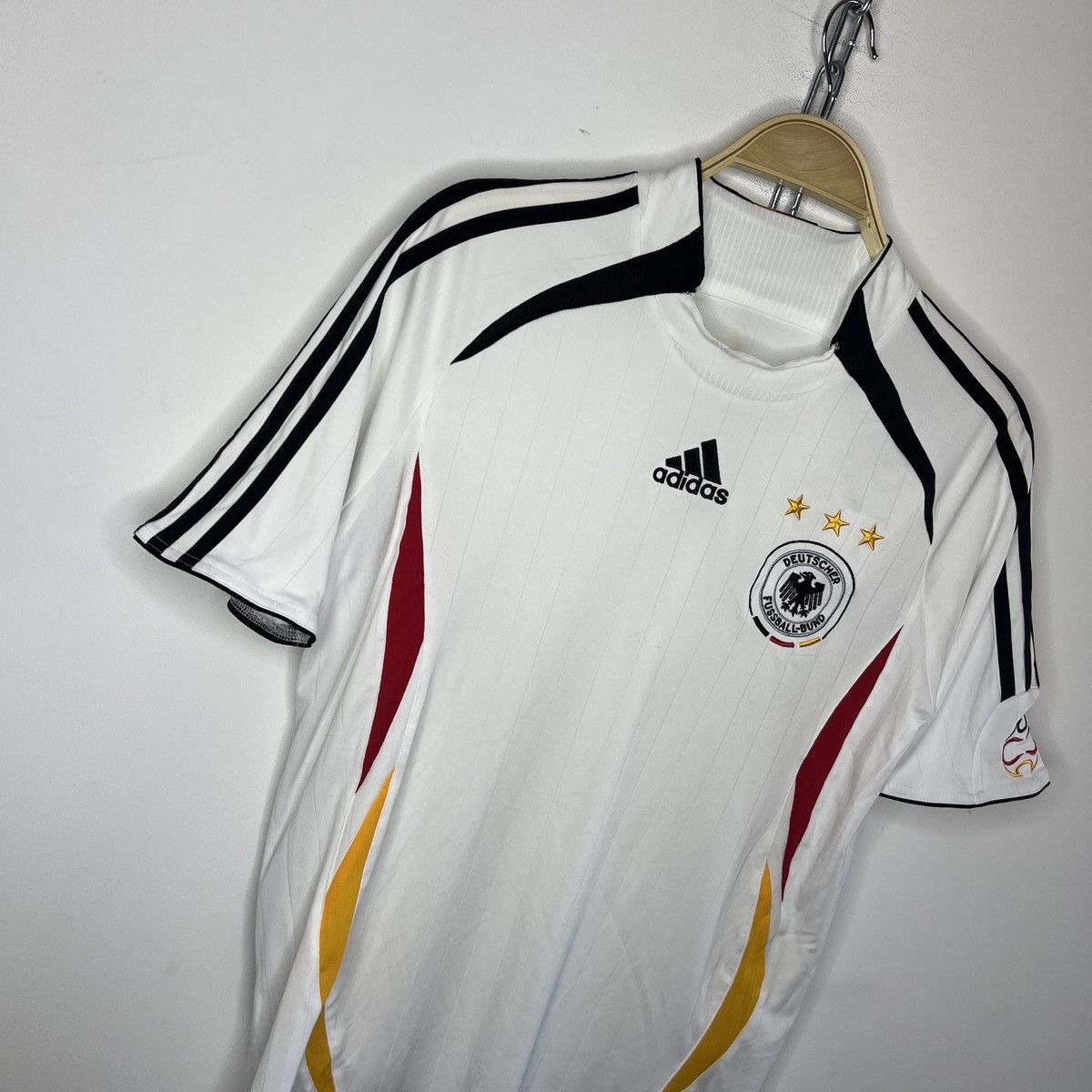 Adidas Vintage Adidas Germany Soccer Jersey T-shirt Y2K USA Bloke Size US M / EU 48-50 / 2 - 3 Thumbnail