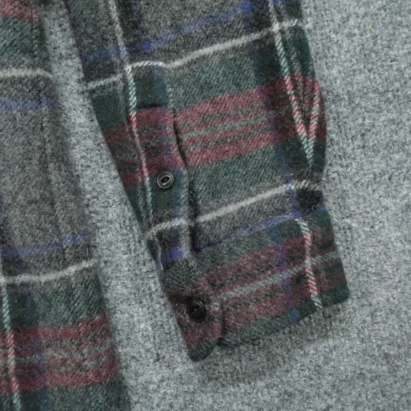 Ralph Lauren Ralph Lauren Shirt Womens Large Grey Plaid Lambs Wool Flannel Button Up Size L / US 10 / IT 46 - 2 Thumbnail