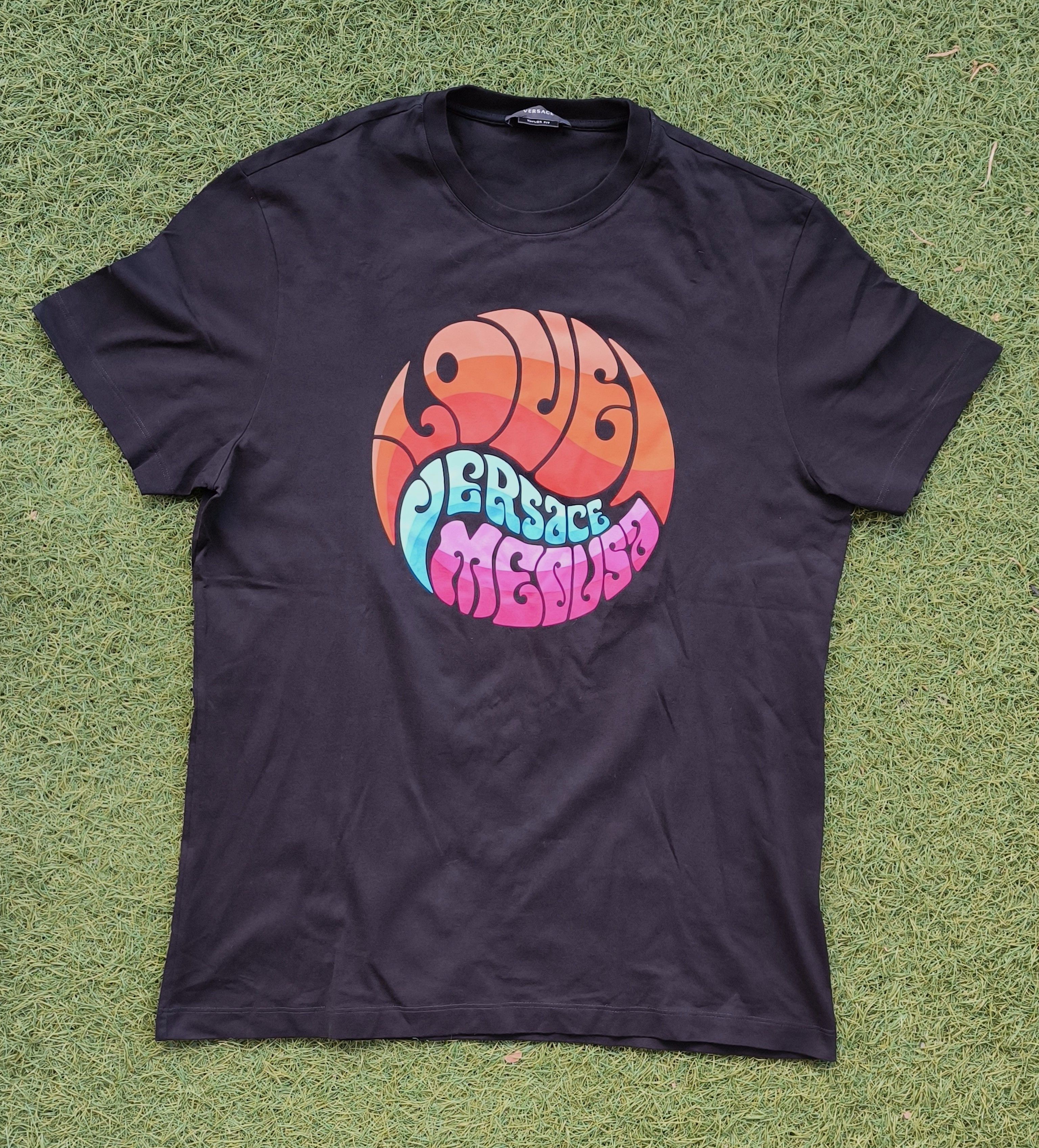 Versace Versace Medusa Psychedelic Graphic T-Shirt Black 2XL Size US XXL / EU 58 / 5 - 1 Thumbnail