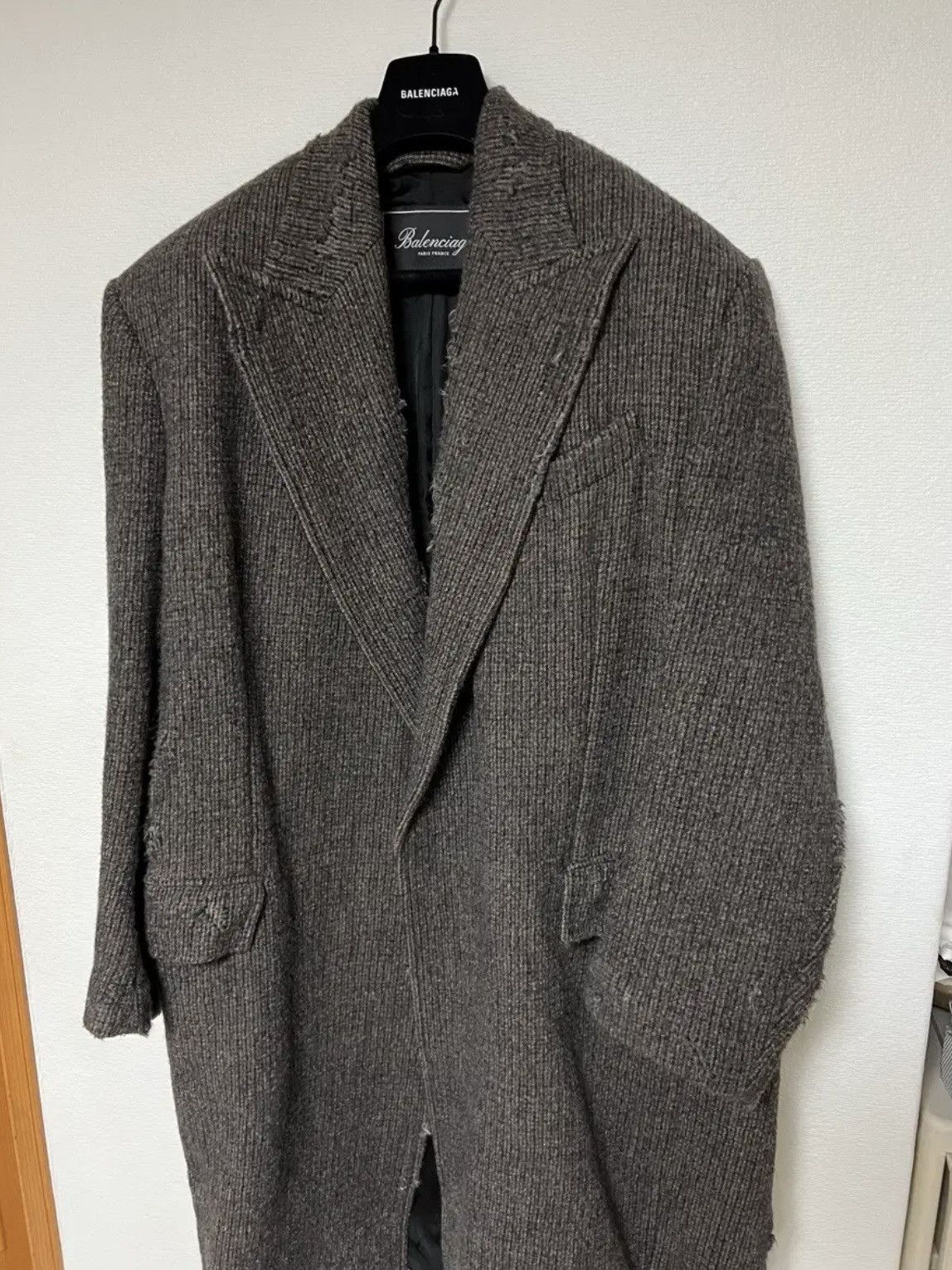 Balenciaga Balenciaga SS21 Womens Distressed Coat Size US S / EU 44-46 / 1 - 1 Thumbnail