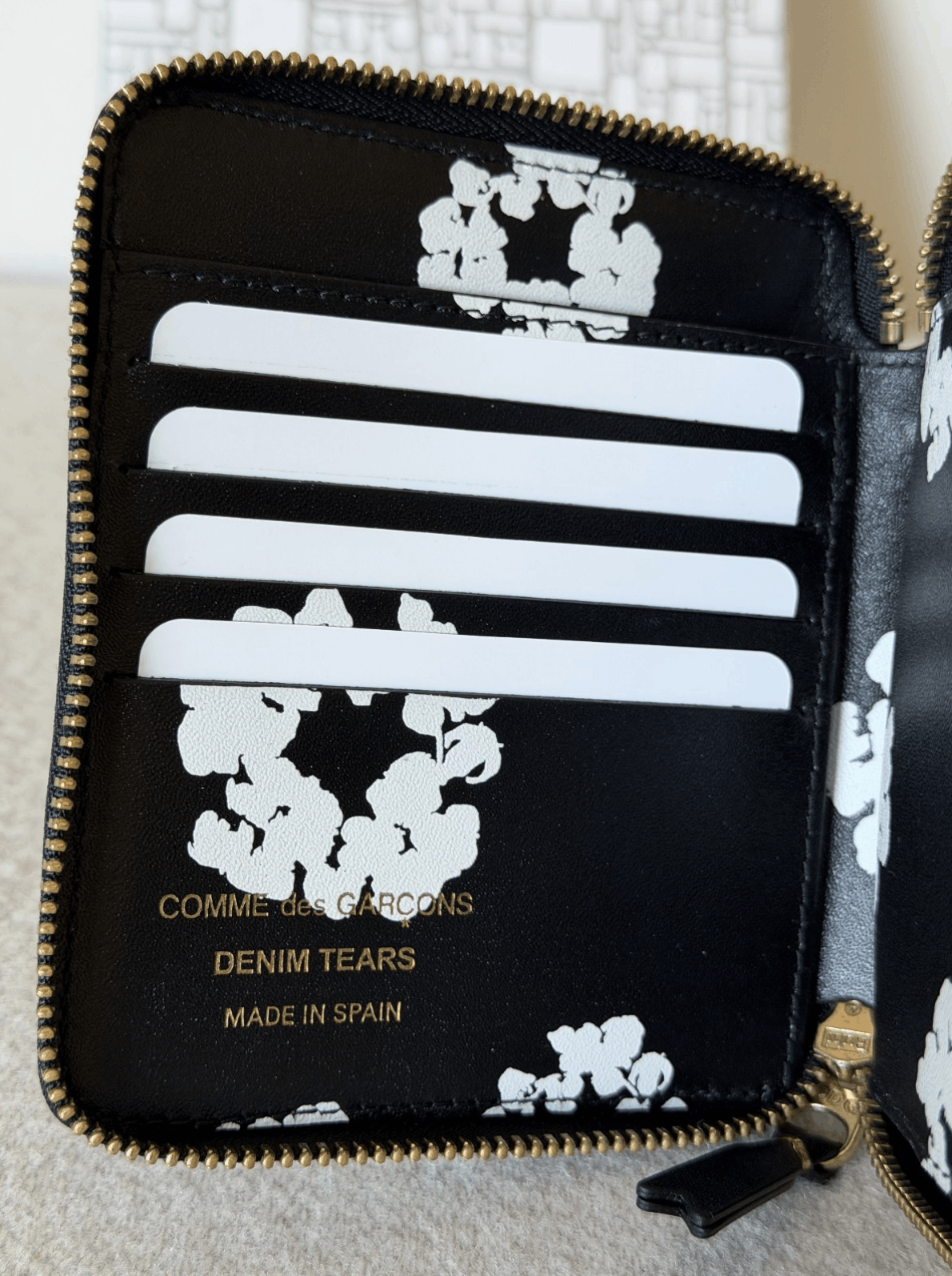 DENIM TEARS Denim Tears Comme des Garcons Cotton Wreath Full Zip Wallet Size ONE SIZE - 4 Thumbnail