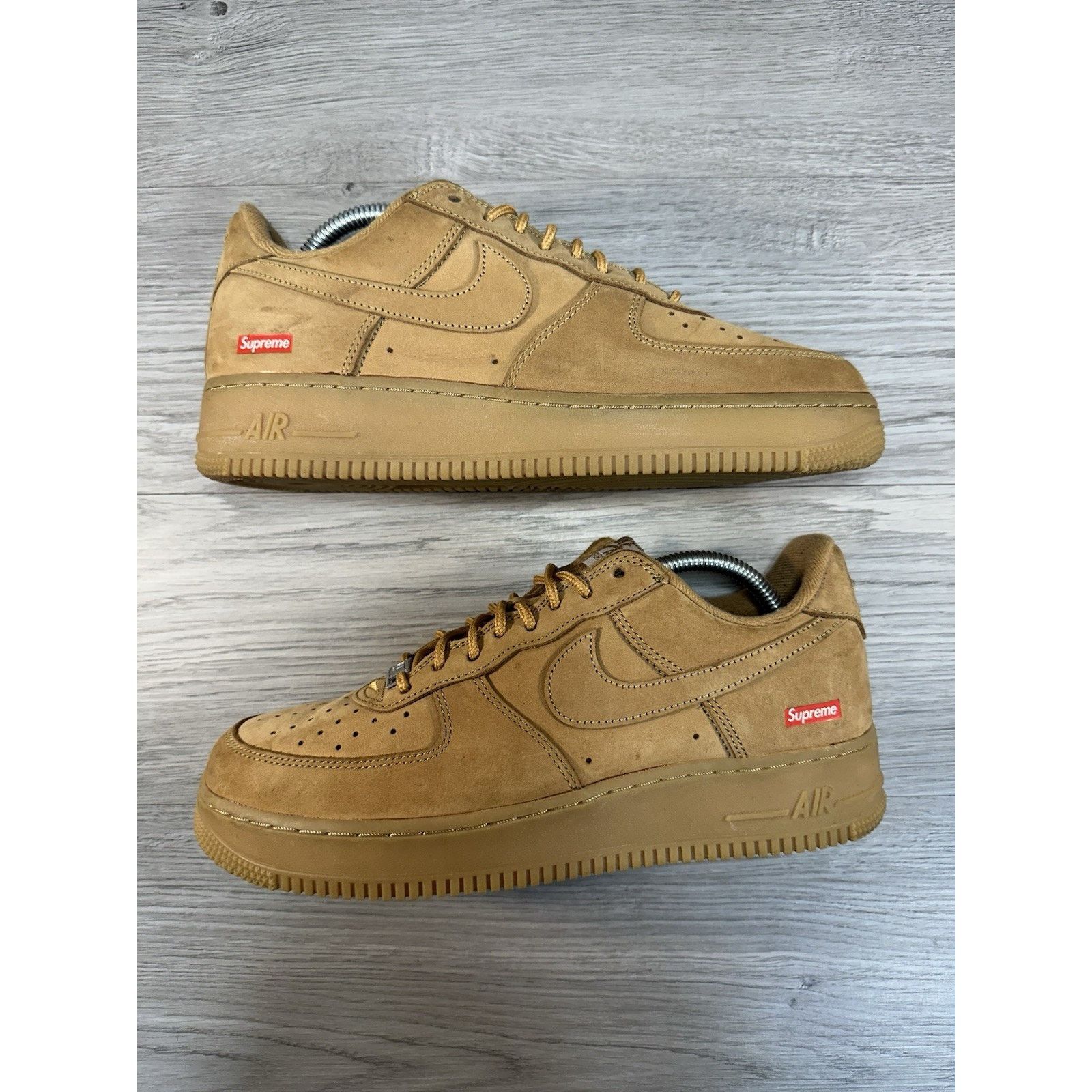 Nike Nike Air Force 1 Low SP x Supreme Wheat - Size 9 Size US 9 / EU 42 - 2 Thumbnail