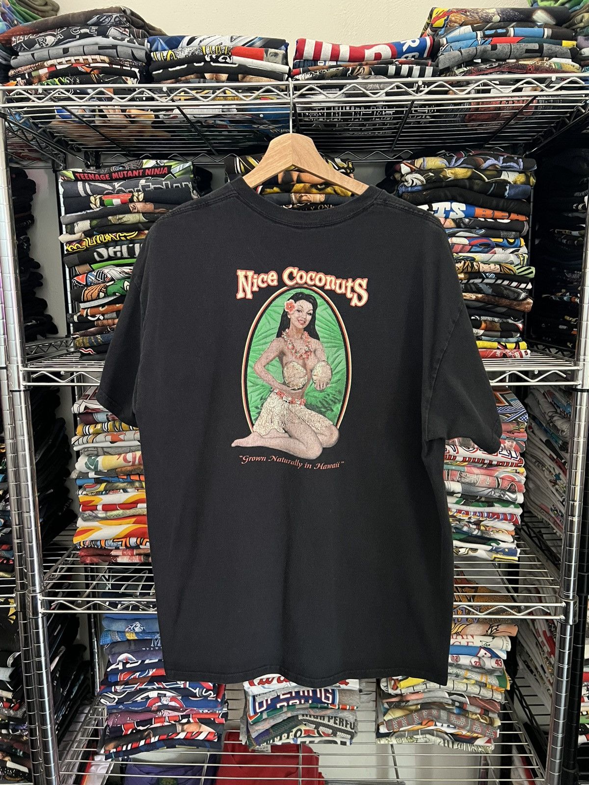 Vintage 90s Nice Coconuts Hawaii Surf Tee Sexy Size US L / EU 52-54 / 3 - 1 Thumbnail